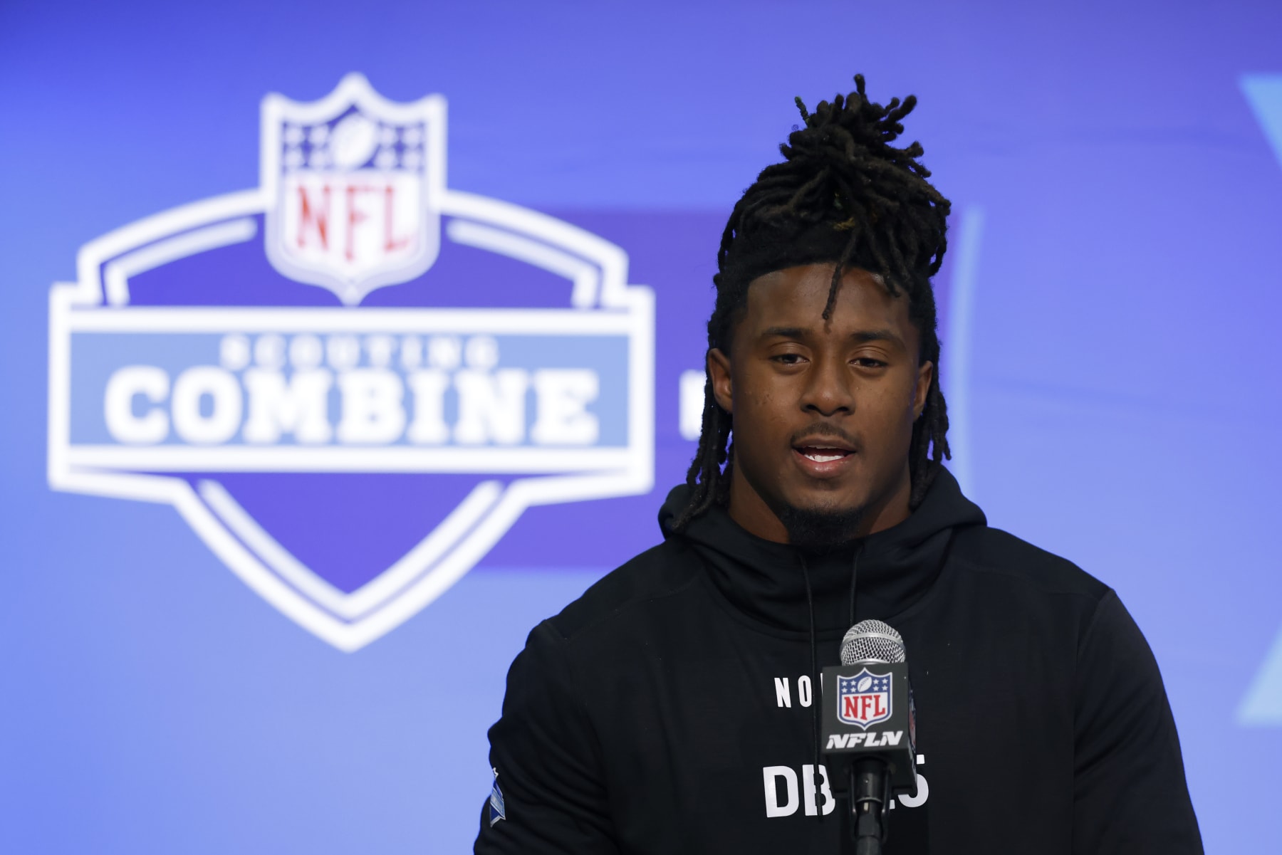 INDIANAPOLIS, INDIANA - FEBRUARY 29: Kool-Aid McKinstry #DB25 of the Alabama Crimson Tide speaks to the media during the 2024 NFL Combine at the Indiana Convention Center on February 29, 2024 in Indianapolis, Indiana. (Photo by Justin Casterline/Getty Images)