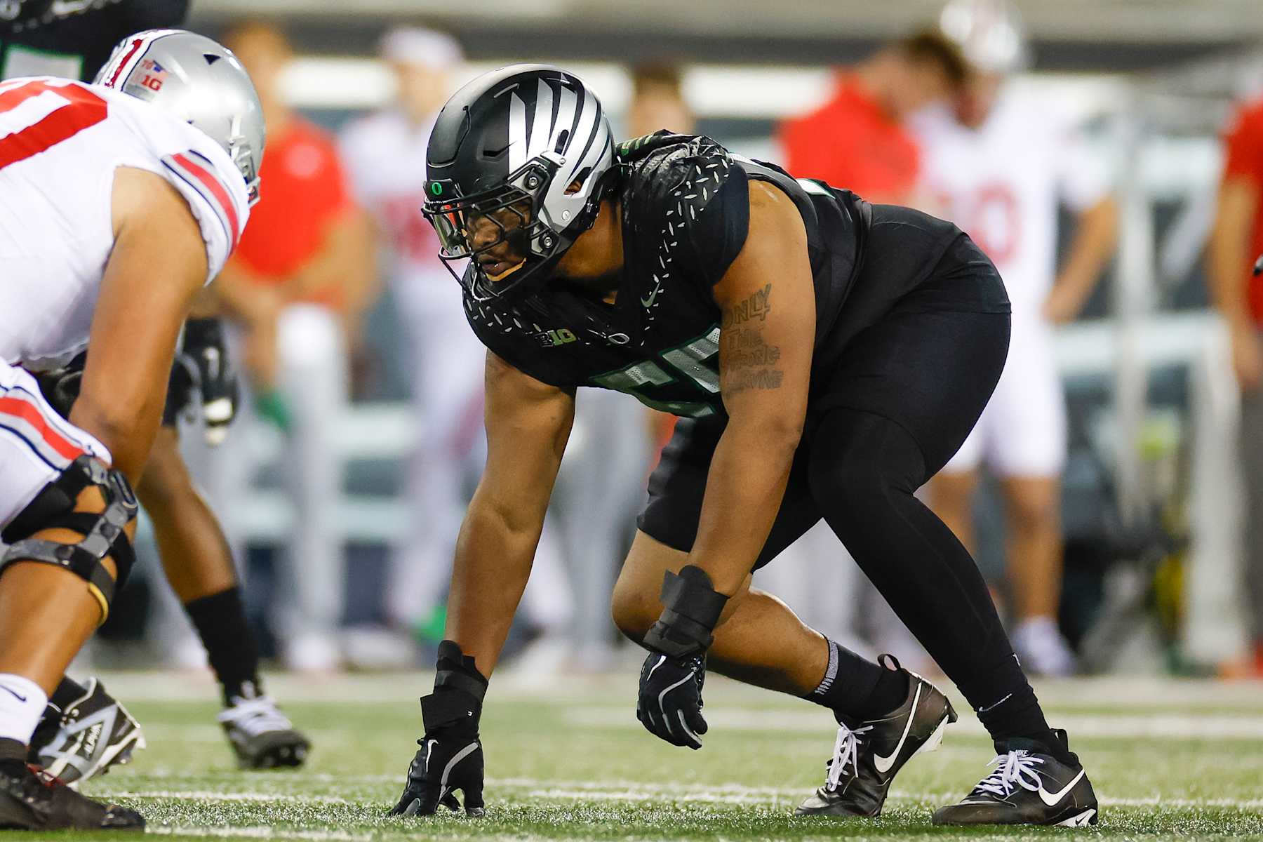 Oregon defensive tackle Derrick Harmon