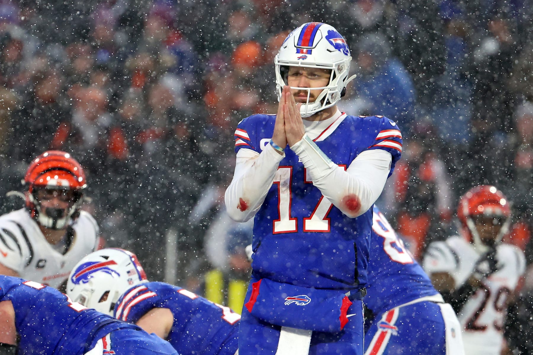 ORCHARD PARK, NEW YORK - JANUARY 22: Josh Allen #17 of the Buffalo Bills reacts against the Cincinnati Bengals during the third quarter in the AFC Divisional Playoff game at Highmark Stadium on January 22, 2023 in Orchard Park, New York. (Photo by Timothy T Ludwig/Getty Images)