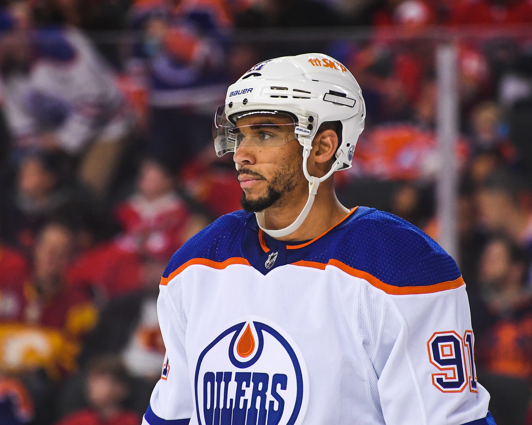CALGARY, CANADA - OCTOBER 29: Evander Kane #91 of the Edmonton Oilers in action against the Calgary Flames during an NHL game at Scotiabank Saddledome on October 29, 2022 in Calgary, Alberta, Canada. (Photo by Derek Leung/Getty Images)