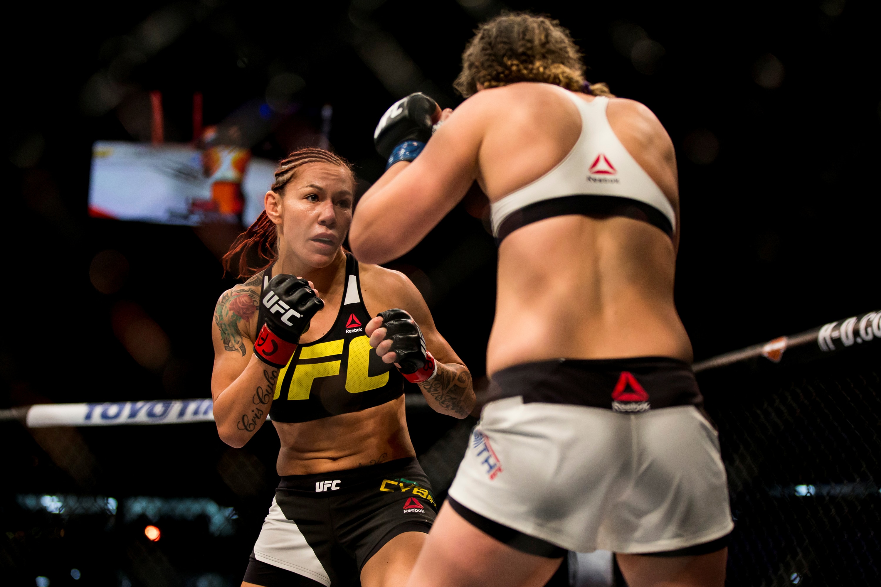 CURITIBA, BRAZIL - MAY 14: Cris 'Cyborg' Justino of Brazil competes Leslie Smith of the United States in their catchweight bout during the UFC 198 at Arena da Baixada stadium on May 14, 2016 in Curitiba, Brazil. (Photo by Buda Mendes/Zuffa LLC/Zuffa LLC via Getty Images)