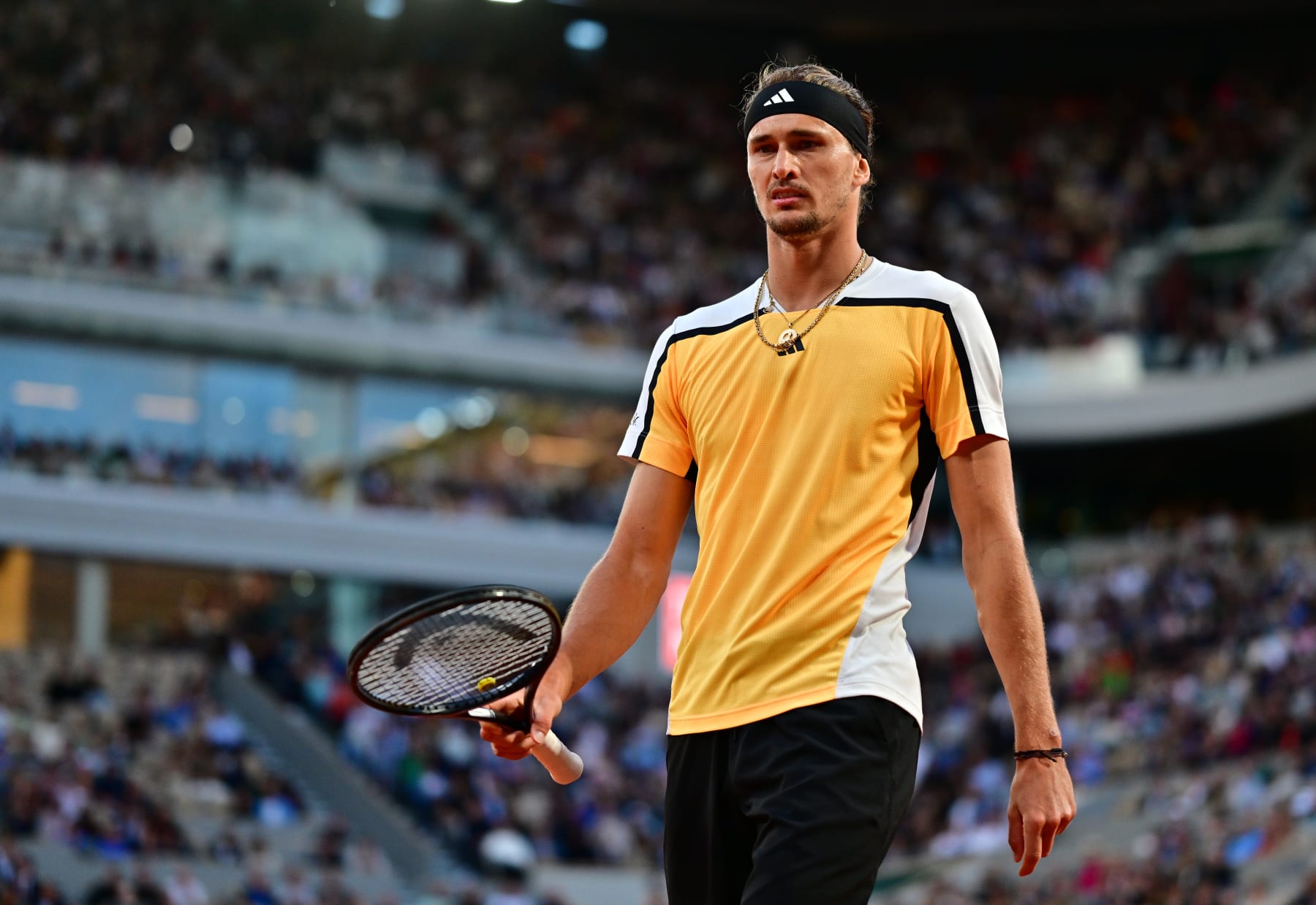 Alexander Zverev giải quyết vụ bạo hành gia đình liên quan đến bạn gái cũ  Brenda Patea