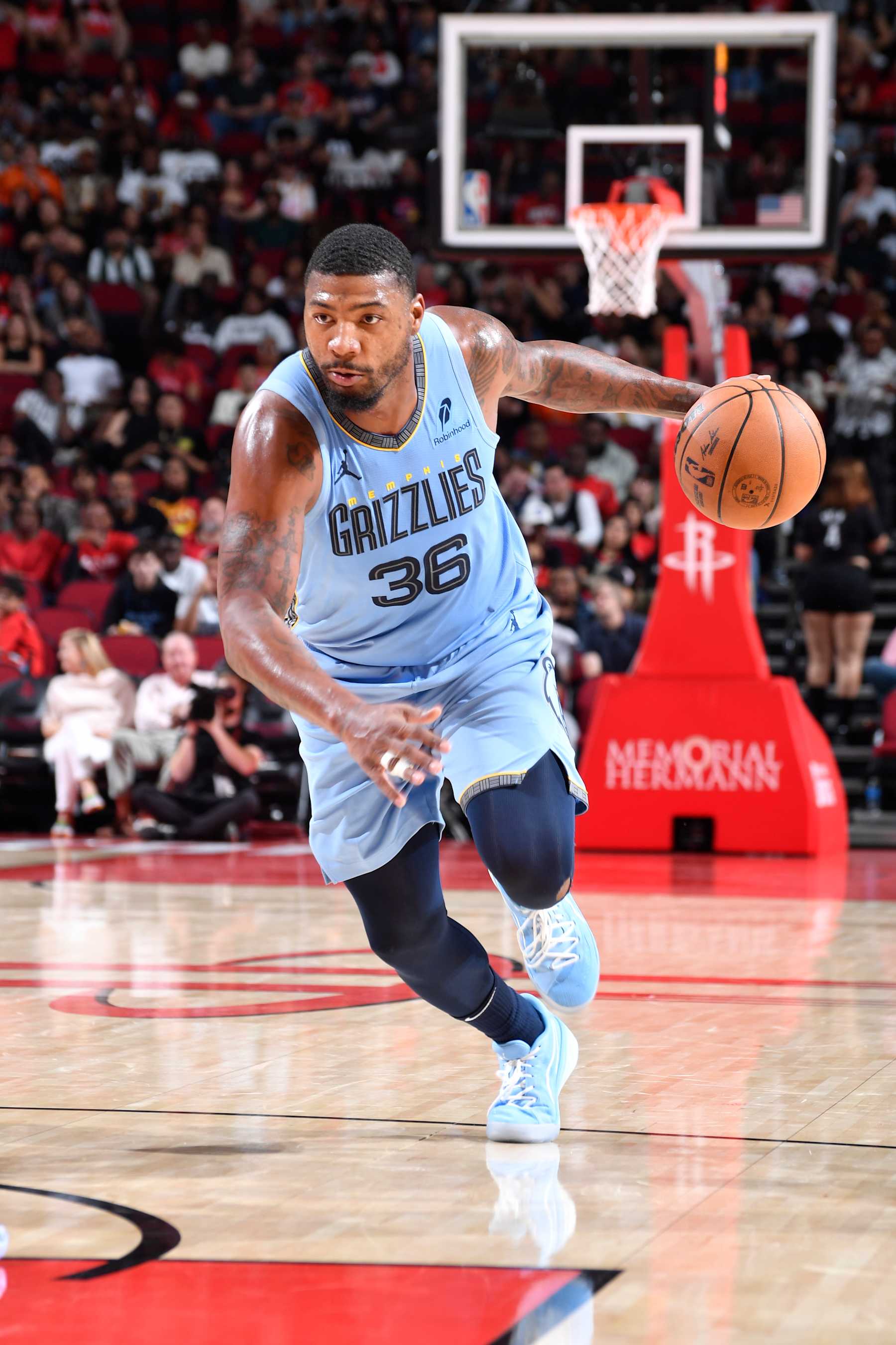 HOUSTON, TX - OCTOBER 25: Marcus Smart #36 of the Memphis Grizzlies dribbles the ball during the game against the Houston Rockets on October 25, 2024 at the Toyota Center in Houston, Texas. NOTE TO USER: User expressly acknowledges and agrees that, by downloading and or using this photograph, User is consenting to the terms and conditions of the Getty Images License Agreement. Mandatory Copyright Notice: Copyright 2024 NBAE (Photo by Logan Riely/NBAE via Getty Images)