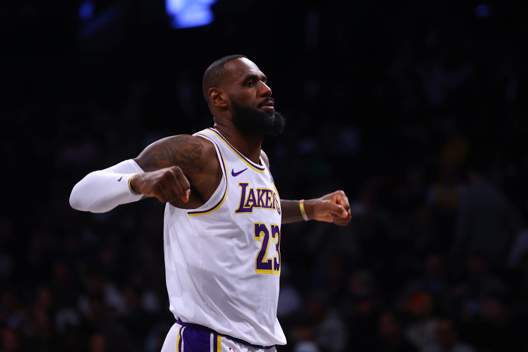 NEW YORK, NEW YORK - MARCH 31: LeBron James #23 of the Los Angeles Lakers in action against the Brooklyn Nets at Barclays Center on March 31, 2024 in New York City. NOTE TO USER: User expressly acknowledges and agrees that, by downloading and or using this photograph, User is consenting to the terms and conditions of the Getty Images License Agreement. Los Angeles Lakers defeated the Brooklyn Nets 116-104. (Photo by Mike Stobe/Getty Images)