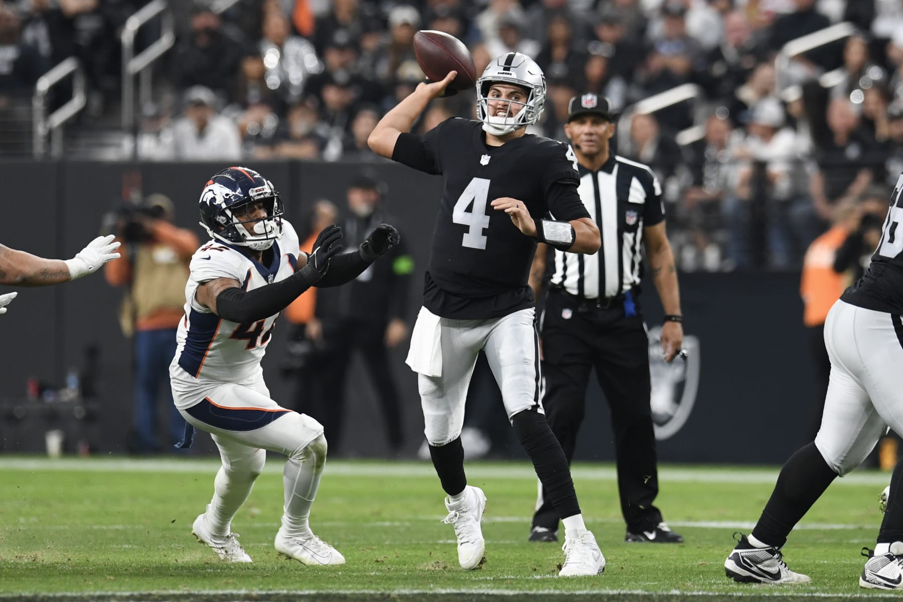 Las Vegas Raiders quarterback Aidan O'Connell