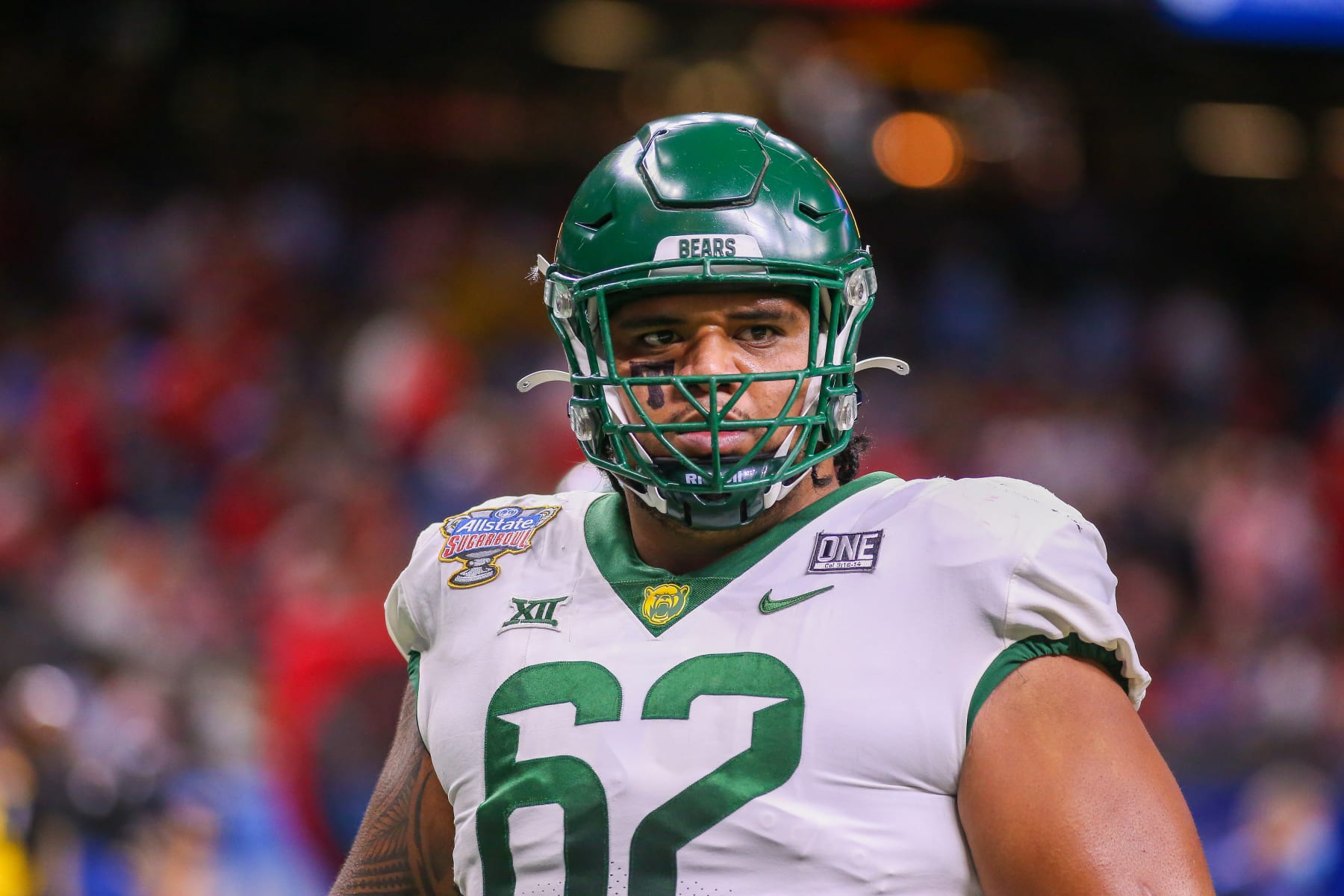 NEW ORLEANS, LA - JANUARY 01: Baylor Bears defensive tackle Siaki Ika (62) warms up before the Allstate Sugar Bowl between the Ole Miss Rebels and the Baylor Bears on January 1, 2022, at Caesars Superdome in New Orleans, LA. (Photo by Chris McDill/Icon Sportswire via Getty Images)