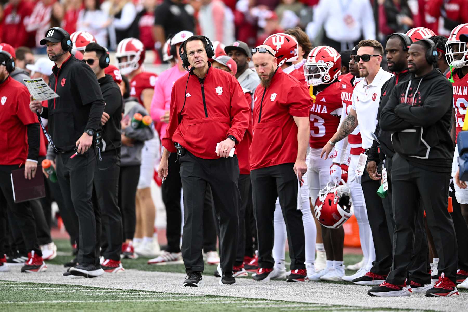 BLOOMINGTON, IN - NOVEMBER 09: Indiana Hoosiers head coach Curt Cignetti during a college football game between the Michigan Wolverines and Indiana Hoosiers on November 9, 2024 at Memorial Stadium in Bloomington, IN (Photo by James Black/Icon Sportswire via Getty Images)