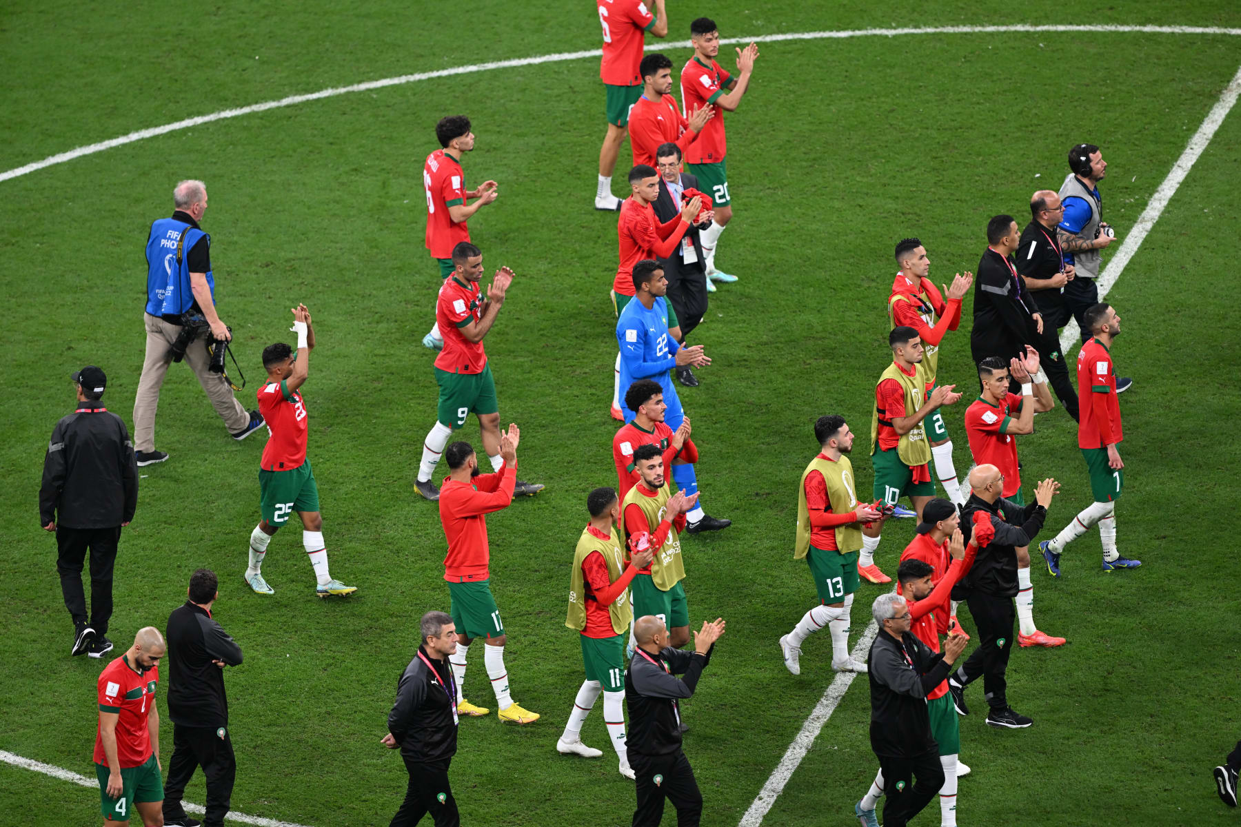 AL KHOR, QATAR - DECEMBER 14: Players of Morocco applause at the end of the FIFA World Cup Qatar 2022 semi final match between France and Morocco at Al Bayt Stadium on December 14, 2022 in Al Khor, Qatar. (Photo by Ercin Erturk/Anadolu Agency via Getty Images)