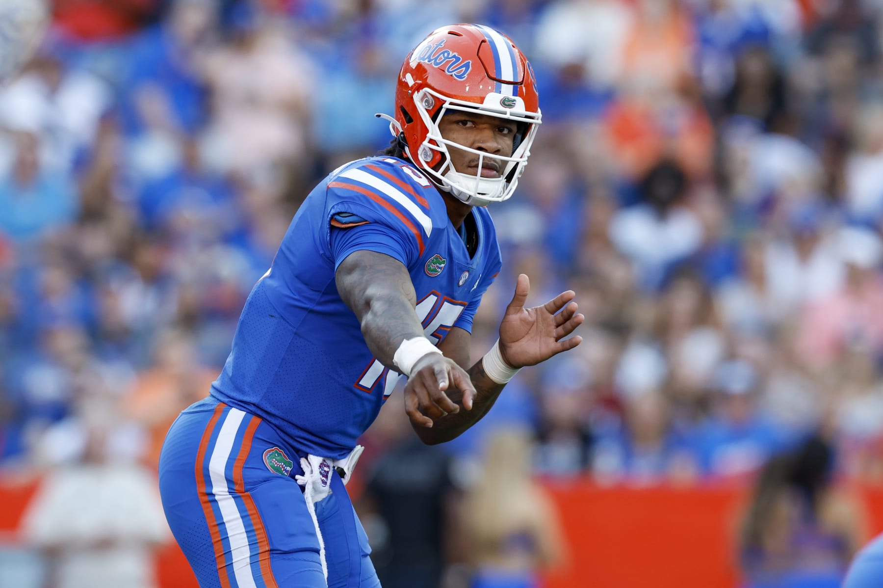 GAINESVILLE, FL - NOVEMBER 12: Florida Gators quarterback Anthony Richardson (15) during the game between the South Carolina Gamecocks and the Florida Gators on November 12, 2022 at Ben Hill Griffin Stadium at Florida Field in Gainesville, Fl. (Photo by David Rosenblum/Icon Sportswire via Getty Images)