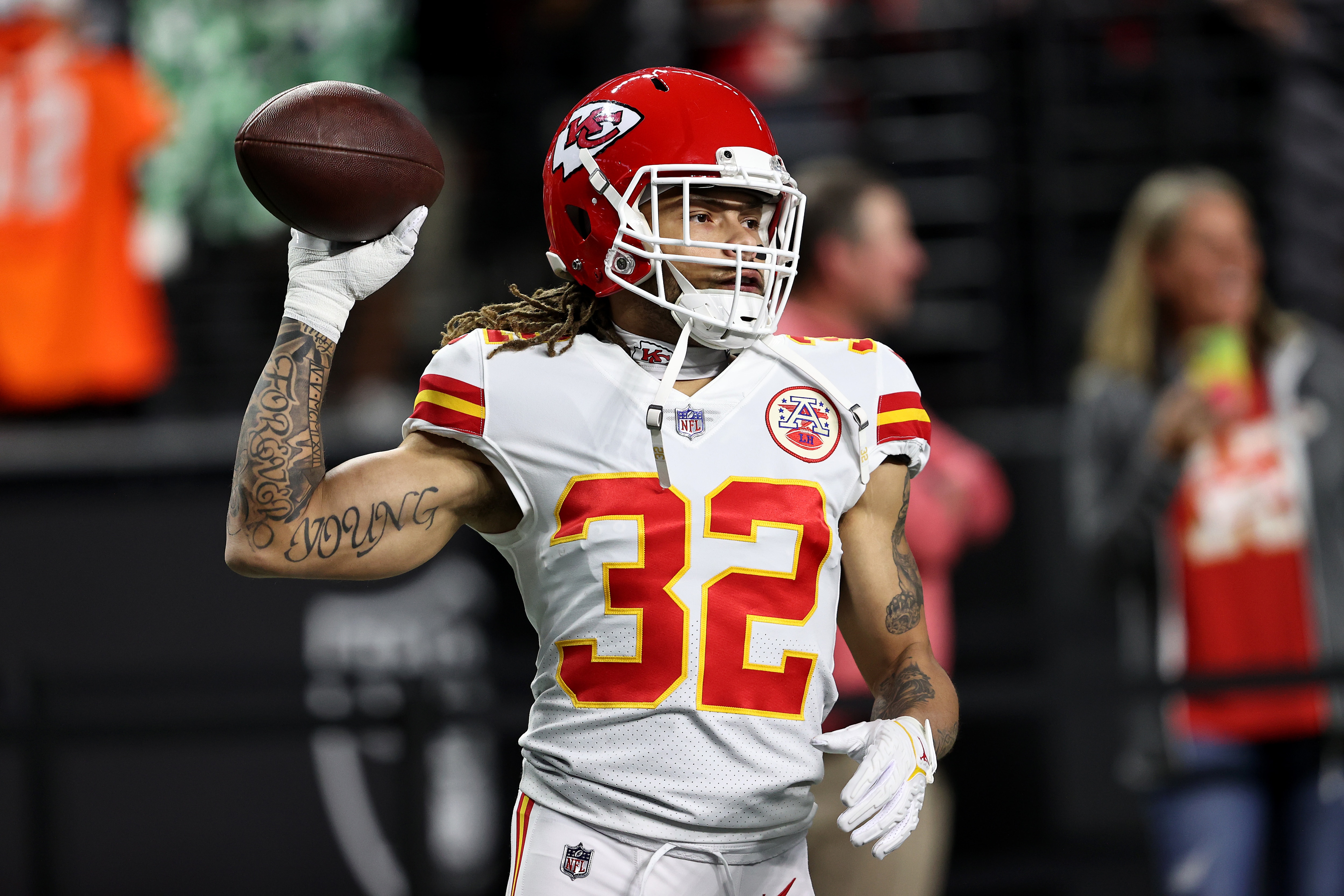 LAS VEGAS, NEVADA - NOVEMBER 14: Tyrann Mathieu #32 of the Kansas City Chiefs warms up prior to  a game against the Las Vegas Raiders at Allegiant Stadium on November 14, 2021 in Las Vegas, Nevada. (Photo by Sean M. Haffey/Getty Images)