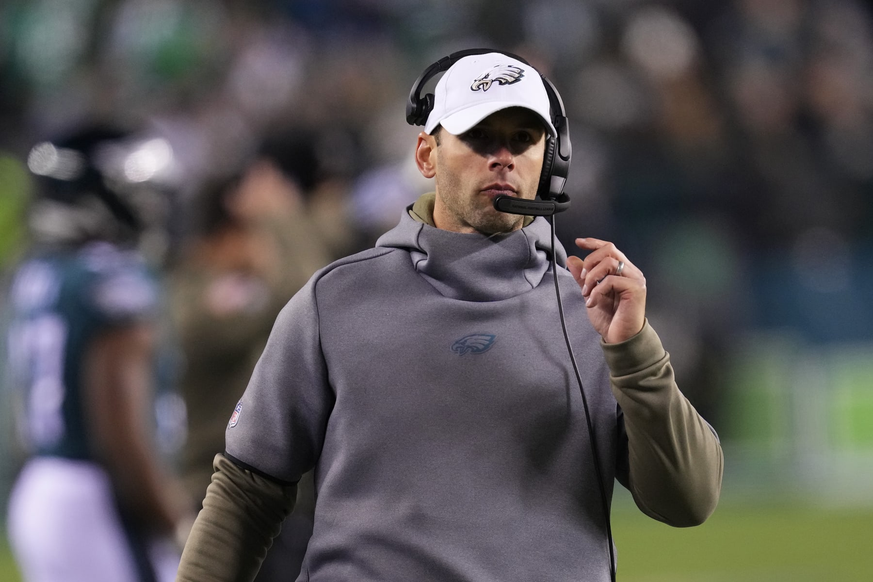 PHILADELPHIA, PA - NOVEMBER 14: Defensive coordinator Jonathan Gannon of the Philadelphia Eagles looks on against the Washington Commanders at Lincoln Financial Field on November 14, 2022 in Philadelphia, Pennsylvania. (Photo by Mitchell Leff/Getty Images)