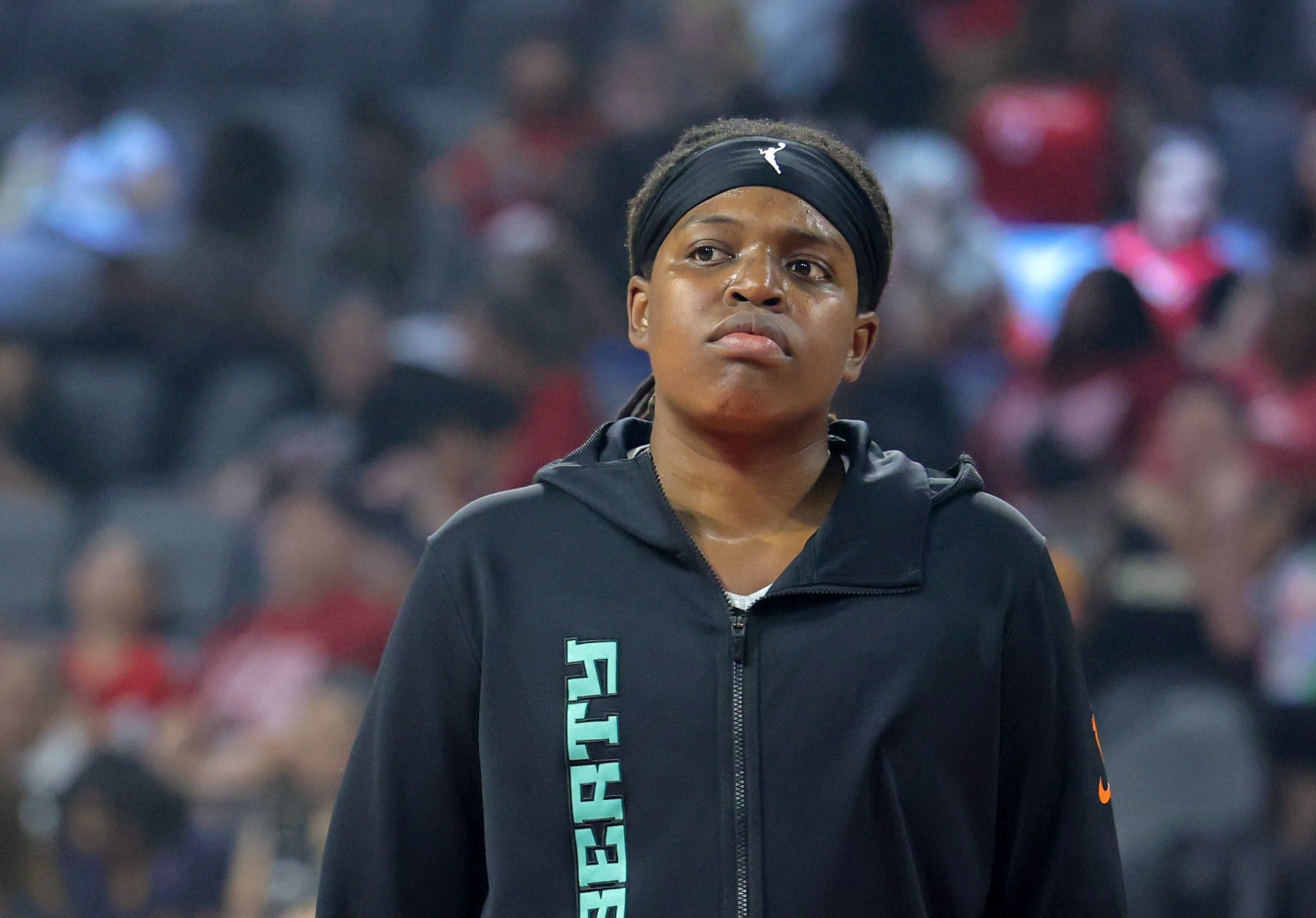 LAS VEGAS, NEVADA - AUGUST 17: Jonquel Jones #35 of the New York Liberty warms up before a game against the Las Vegas Aces at Michelob ULTRA Arena on August 17, 2023 in Las Vegas, Nevada. The Aces defeated the Liberty 88-75. NOTE TO USER: User expressly acknowledges and agrees that, by downloading and or using this photograph, User is consenting to the terms and conditions of the Getty Images License Agreement. (Photo by Ethan Miller/Getty Images)