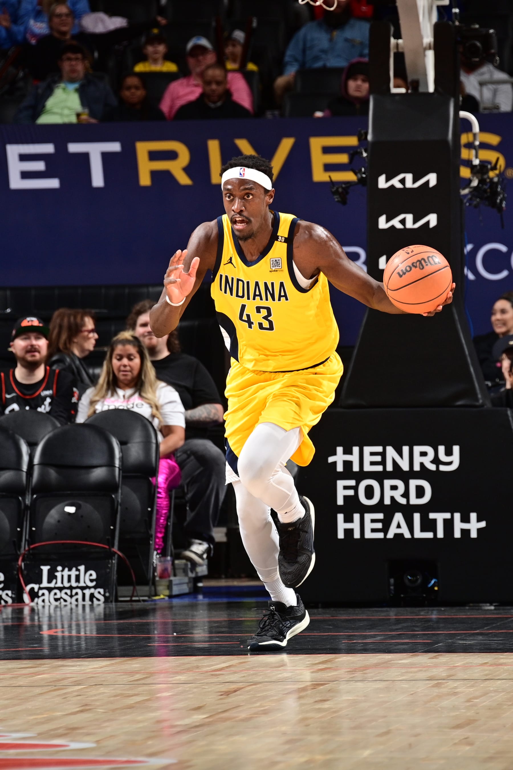 DETROIT, MI - MARCH 20: Pascal Siakam #43 of the Indiana Pacers drives to the basket during the game against the Detroit Pistons on March 20, 2024 at Little Caesars Arena in Detroit, Michigan. NOTE TO USER: User expressly acknowledges and agrees that, by downloading and/or using this photograph, User is consenting to the terms and conditions of the Getty Images License Agreement. Mandatory Copyright Notice: Copyright 2024 NBAE (Photo by Chris Schwegler/NBAE via Getty Images)