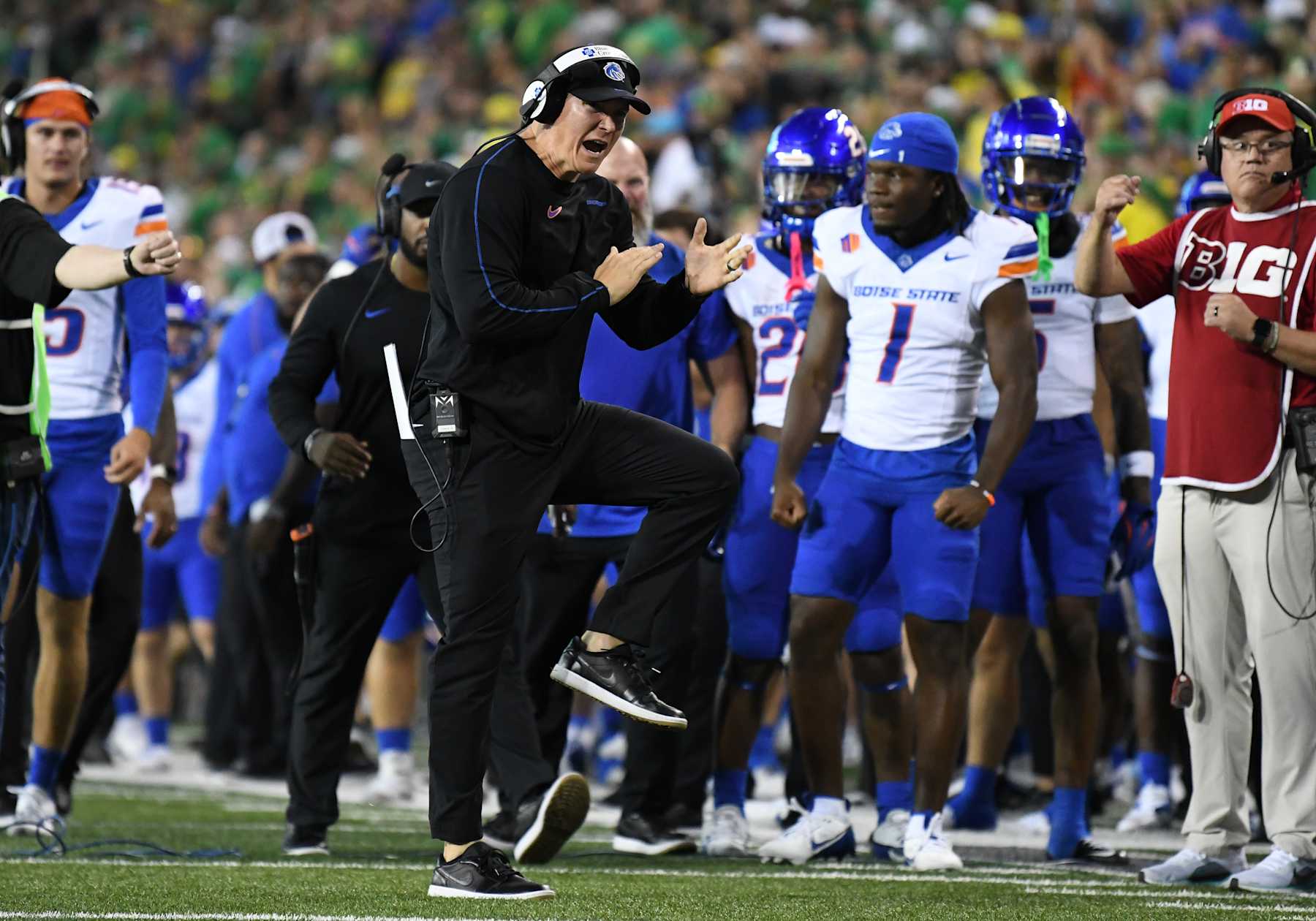 Boise State Broncos head coach Spencer Danielson