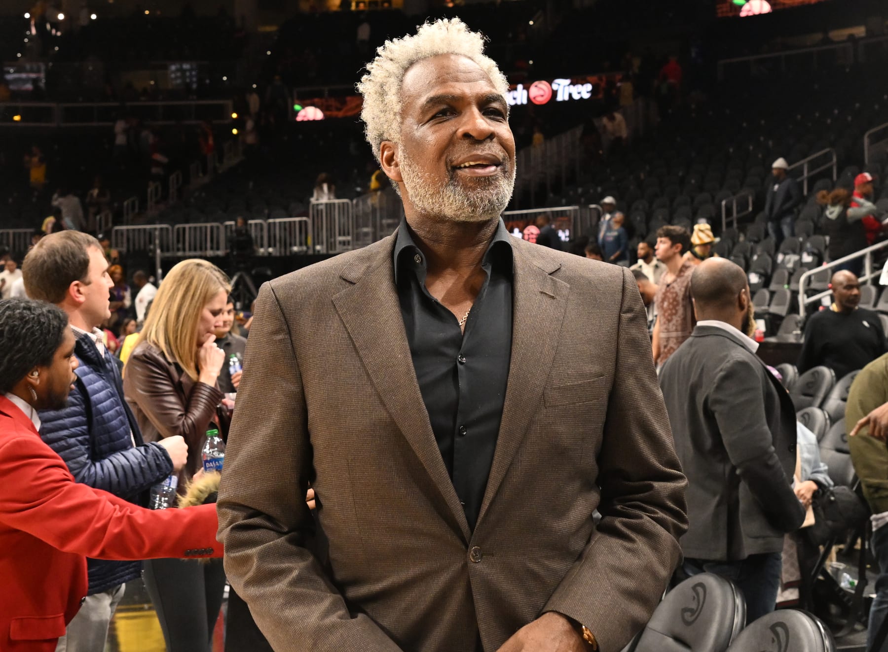 ATLANTA, GEORGIA - DECEMBER 30:  Retired NBA star Charles Oakley attends the game between the Los Angeles Lakers and the Atlanta Hawks at State Farm Arena on December 30, 2022 in Atlanta, Georgia. (Photo by Paras Griffin/Getty Images)