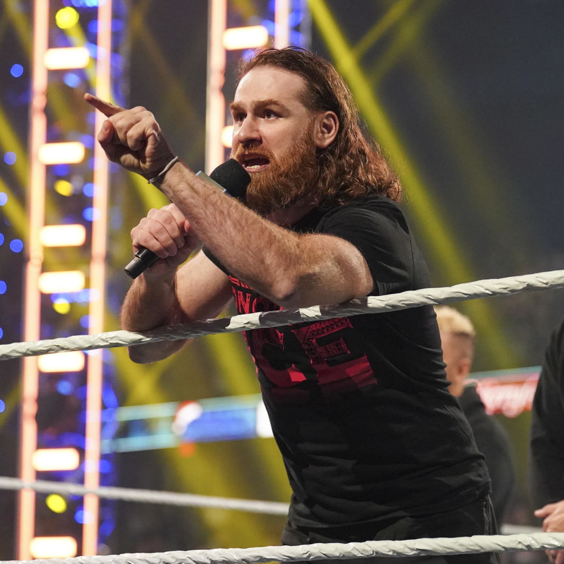 Sami Zayn vs. Roman Reigns is more coveted this holiday than a Red Rider BB Gun.
