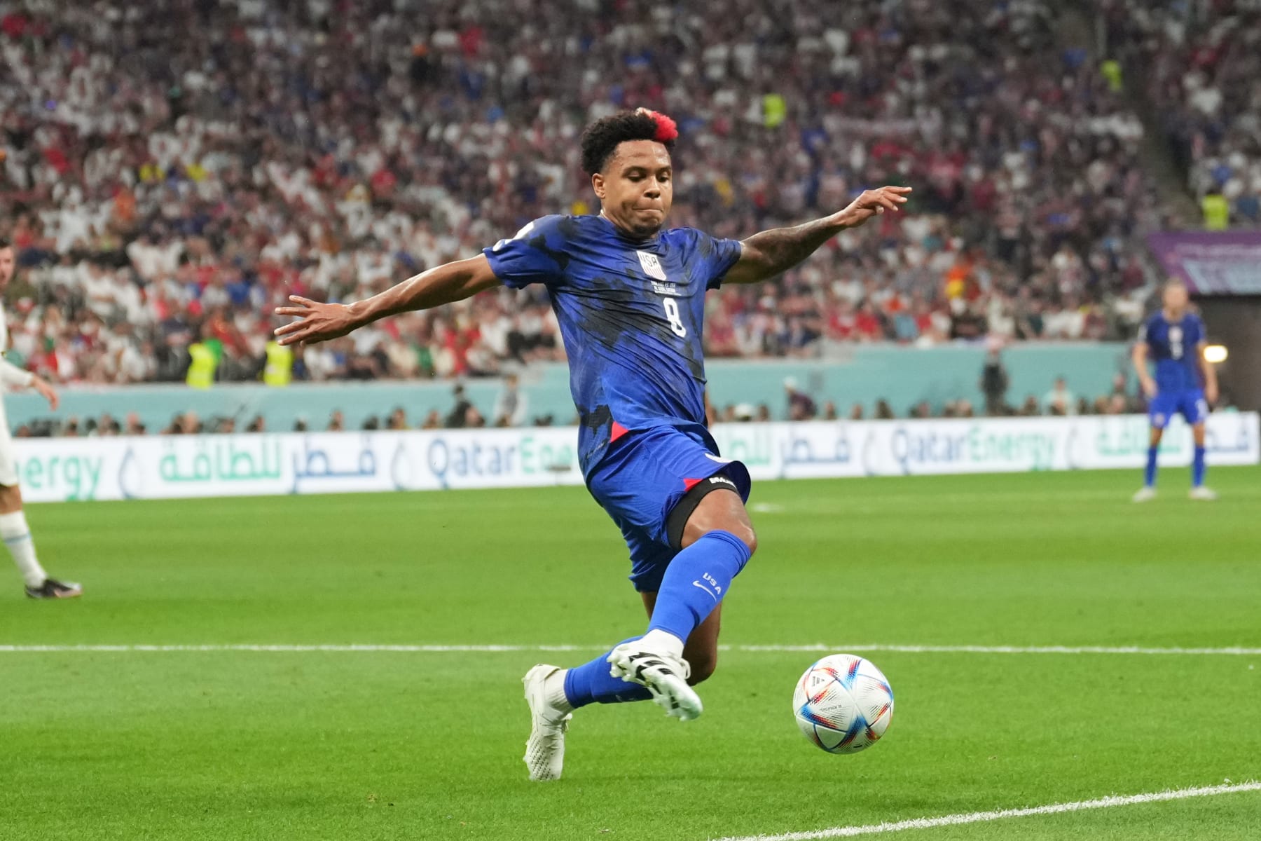 AL KHOR, QATAR - NOVEMBER 25: Weston McKennie #8 of the United States plays the ball during a FIFA World Cup Qatar 2022 Group B match between England and USMNT at Al Bayt Stadium on November 25, 2022 in Al Khor, Qatar. (Photo by Brad Smith/ISI Photos/Getty Images)