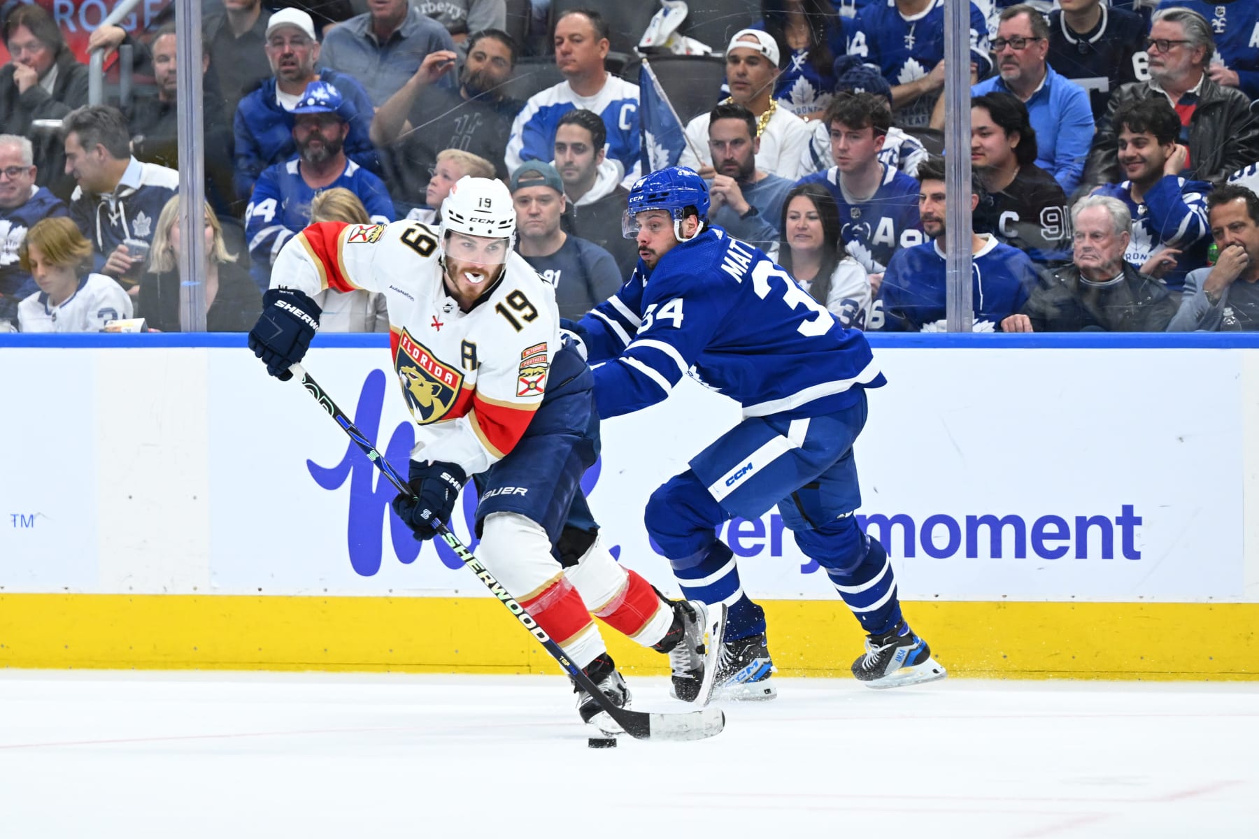 TORONTO, ON - MAY 12: Florida Panthers left wing Matthew Tkachuk (19) shakes past Toronto Maple Leafs center Auston Matthews (34) during the third period of game 5 in the Eastern Conference Second Round between the Florida Panthers and the Toronto Maple Leafs on May 12, 2023, at Scotiabank Arena in Toronto, ON, Canada. (Photo by Gavin Napier/Icon Sportswire via Getty Images)