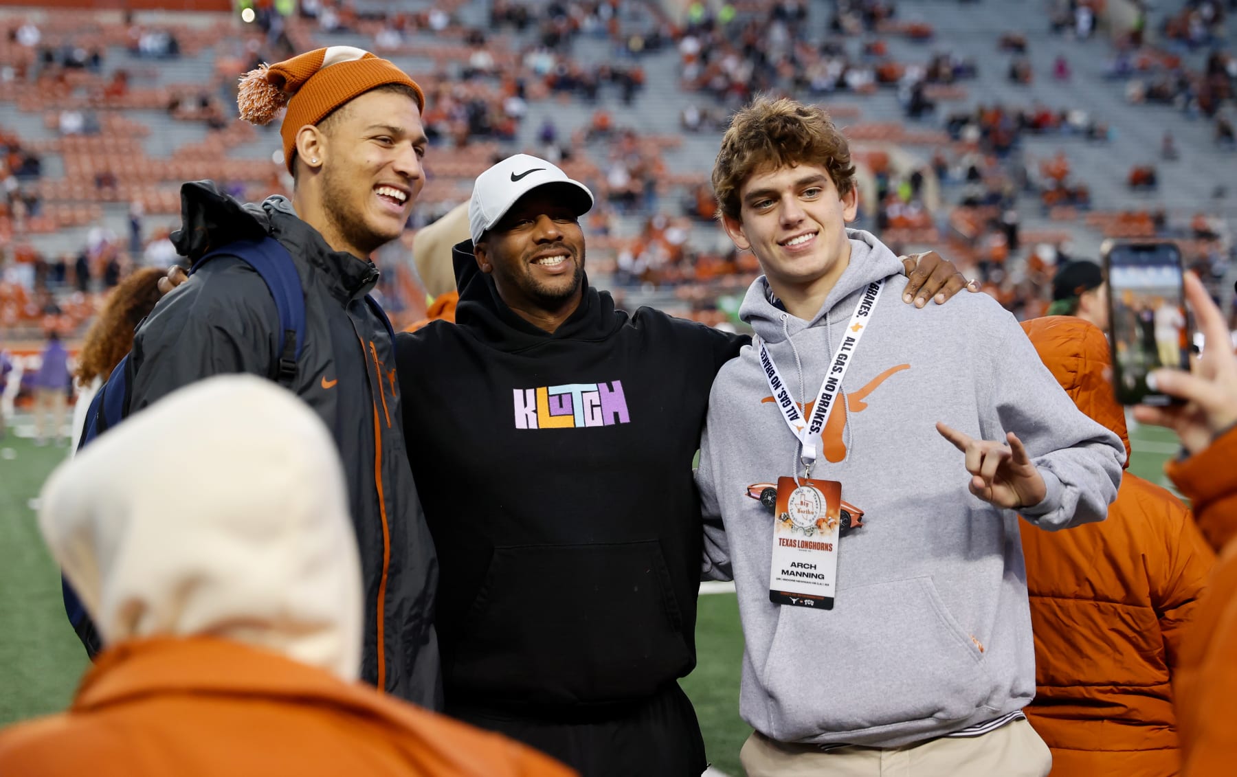 AUSTIN, TEXAS - NOVEMBER 12: Arch Manning poses for a photograph with Duce Robinson before the game between the Texas Longhorns and the TCU Horned Frogs at Darrell K Royal-Texas Memorial Stadium on November 12, 2022 in Austin, Texas. (Photo by Tim Warner/Getty Images)