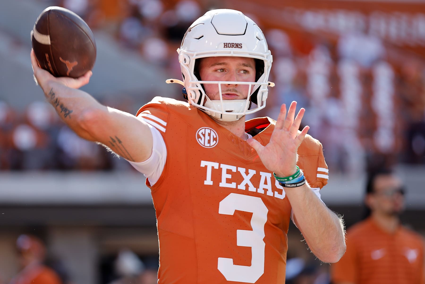 AUSTIN, TEXAS - NOVEMBER 23: Quinn Ewers #3 of the Texas Longhorns warms up before the game against the Kentucky Wildcats at Darrell K Royal-Texas Memorial Stadium on November 23, 2024 in Austin, Texas. (Photo by Tim Warner/Getty Images)