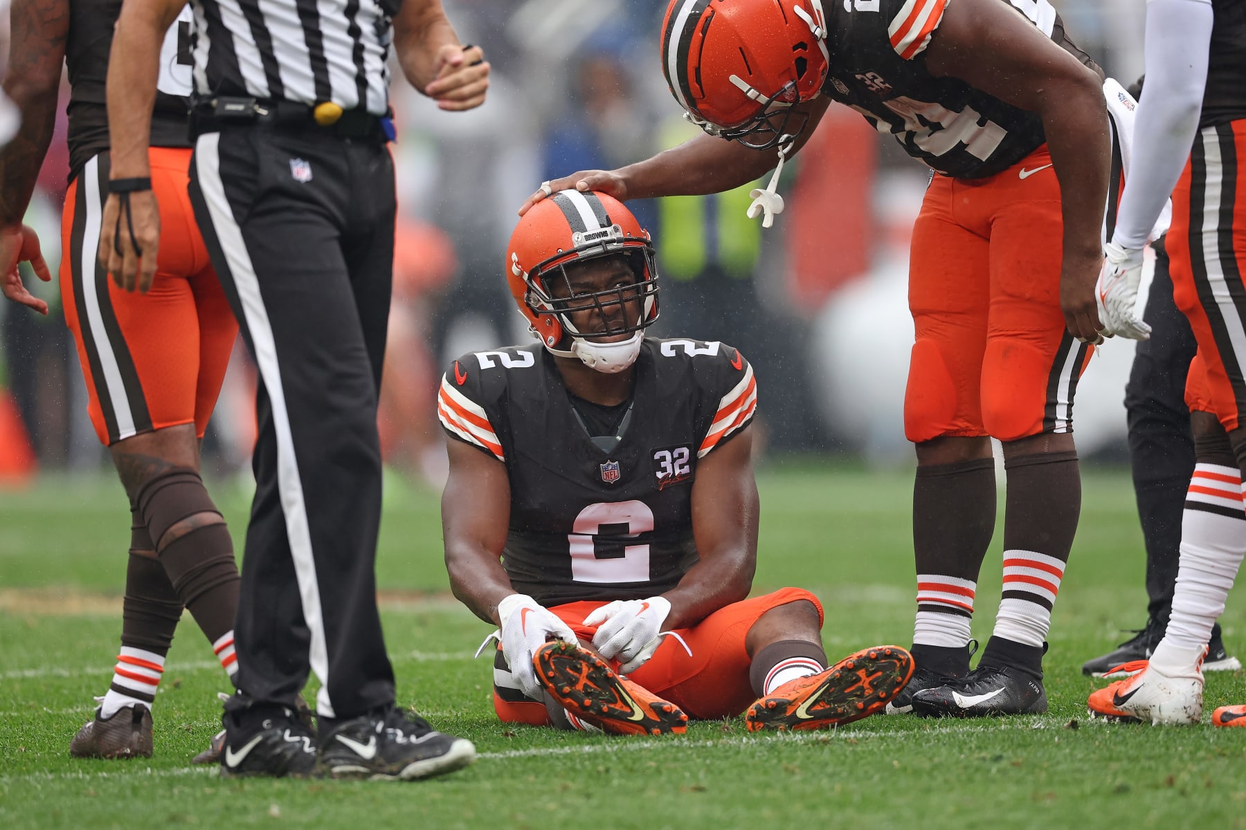CLEVELAND, OHIO - SEPTEMBER 10:  Amari Cooper #2 of the Cleveland Browns reacts after being hurt against the Cincinnati Bengals during the first half at Cleveland Browns Stadium on September 10, 2023 in Cleveland, Ohio. (Photo by Gregory Shamus/Getty Images)