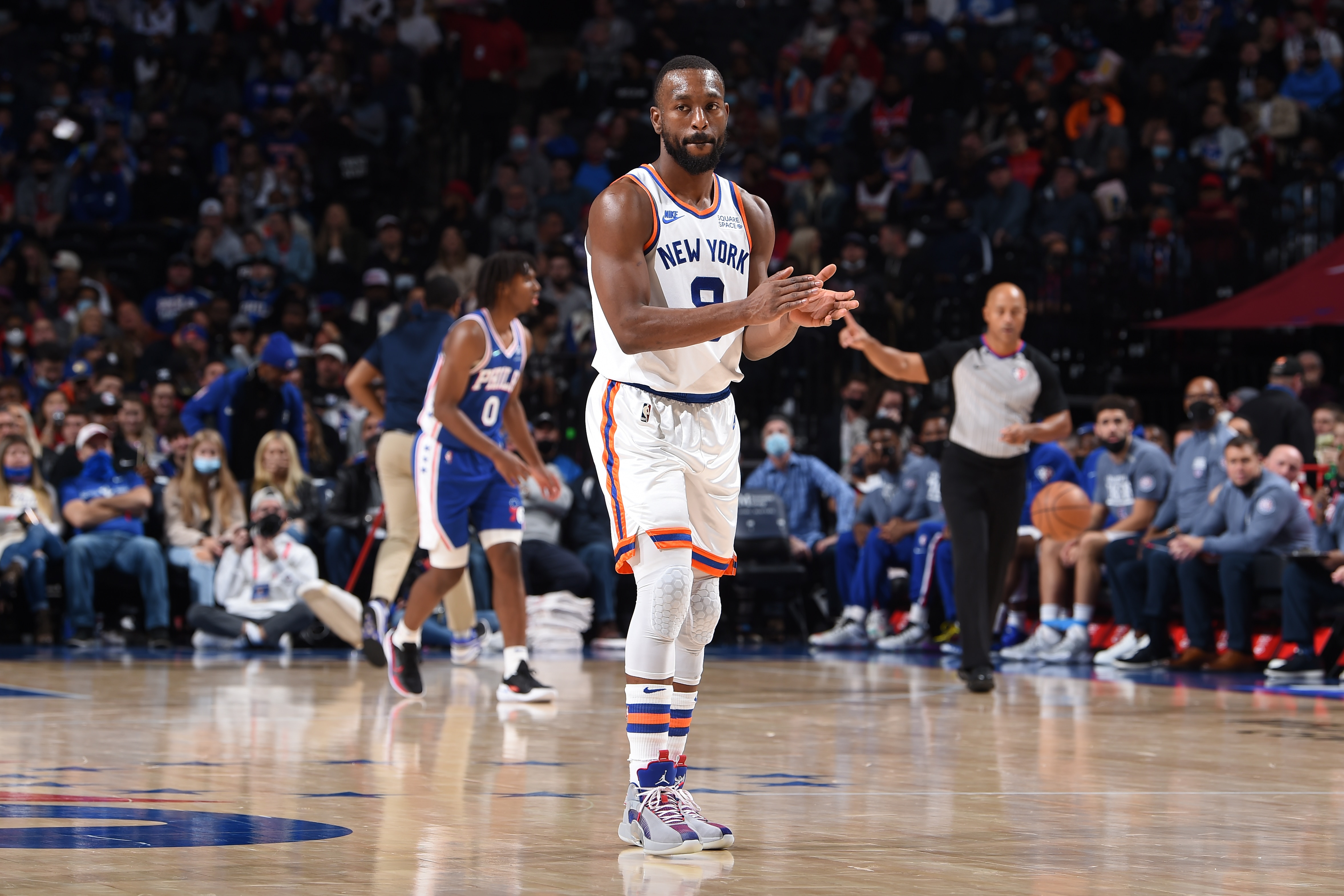 PHILADELPHIA, PA - NOVEMBER 8: Kemba Walker #8 of the New York Knicks reacts during a game against the Philadelphia 76ers on November 8, 2021 at Wells Fargo Center in Philadelphia, Pennsylvania. NOTE TO USER: User expressly acknowledges and agrees that, by downloading and/or using this Photograph, user is consenting to the terms and conditions of the Getty Images License Agreement. Mandatory Copyright Notice: Copyright 2021 NBAE (Photo by David Dow/NBAE via Getty Images)