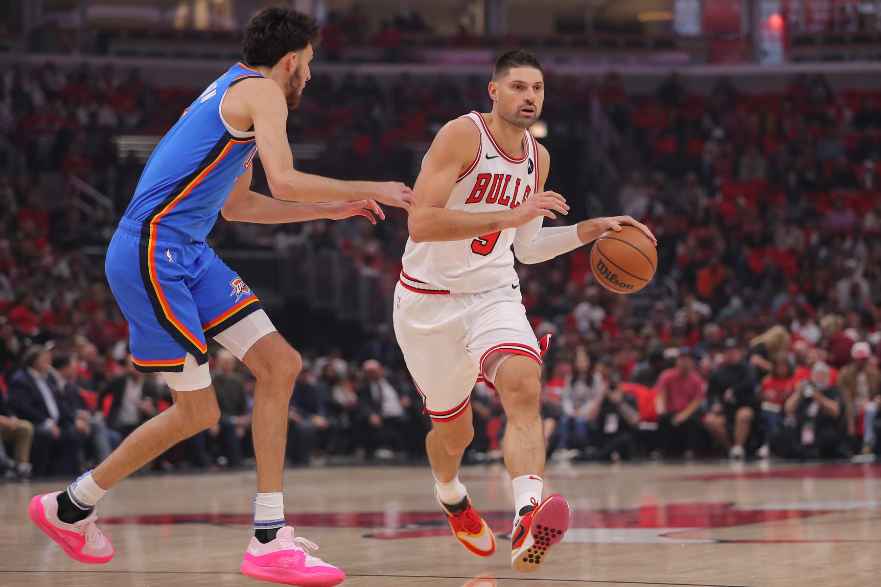CHICAGO, IL - OCTOBER 25: Chicago Bulls center Nikola Vucevic (9) in action during a NBA game between the Oklahoma City Thunder and the Chicago Bulls on October 25, 2023 at the United Center in Chicago, IL. (Photo by Melissa Tamez/Icon Sportswire via Getty Images)