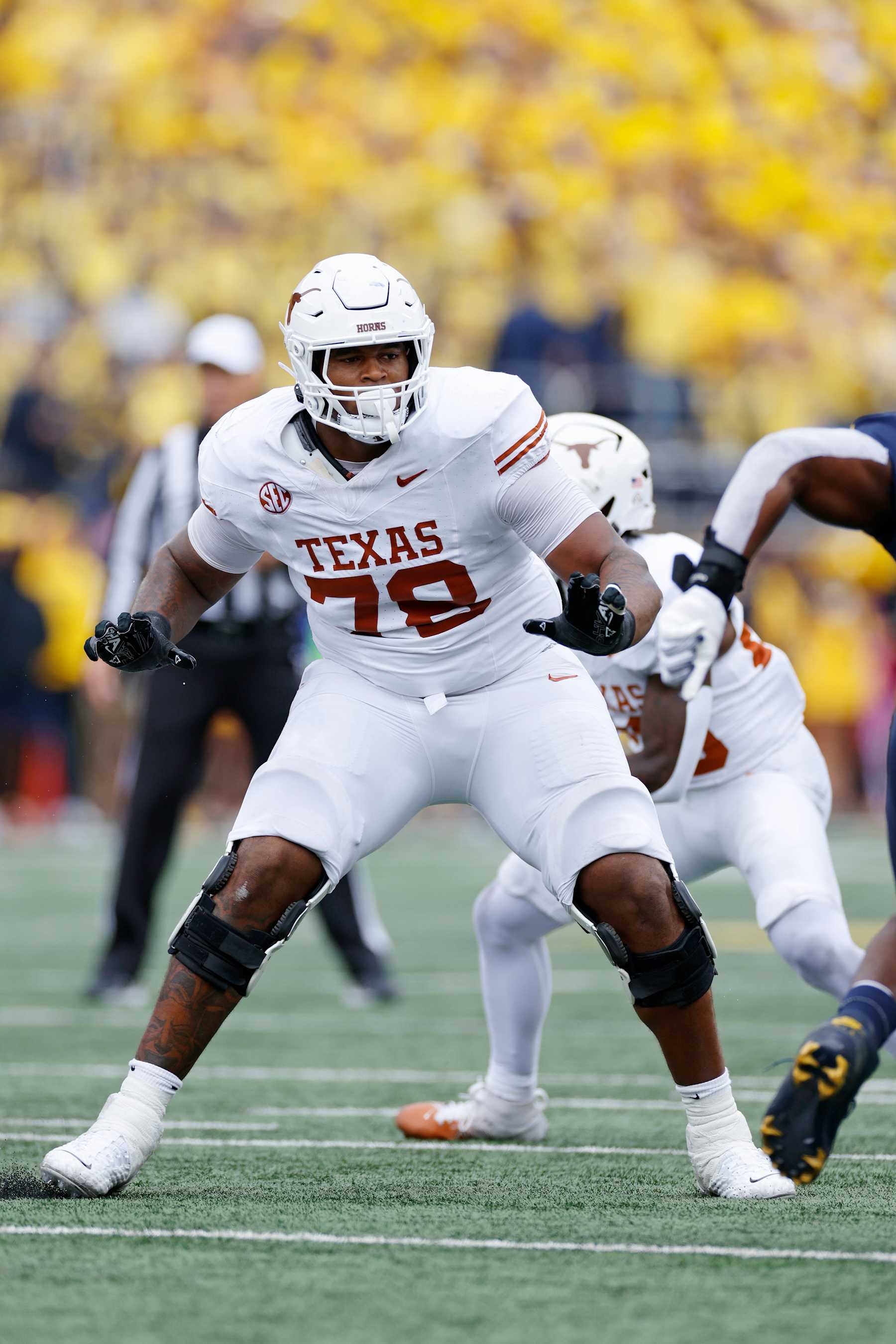 ANN ARBOR, MI - SEPTEMBER 07: Texas Longhorns offensive lineman Kelvin Banks Jr. (78) blocks during a college football game against the Michigan Wolverines on September 07, 2024 at Michigan Stadium in Ann Arbor, Michigan. (Photo by Joe Robbins/Icon Sportswire via Getty Images)