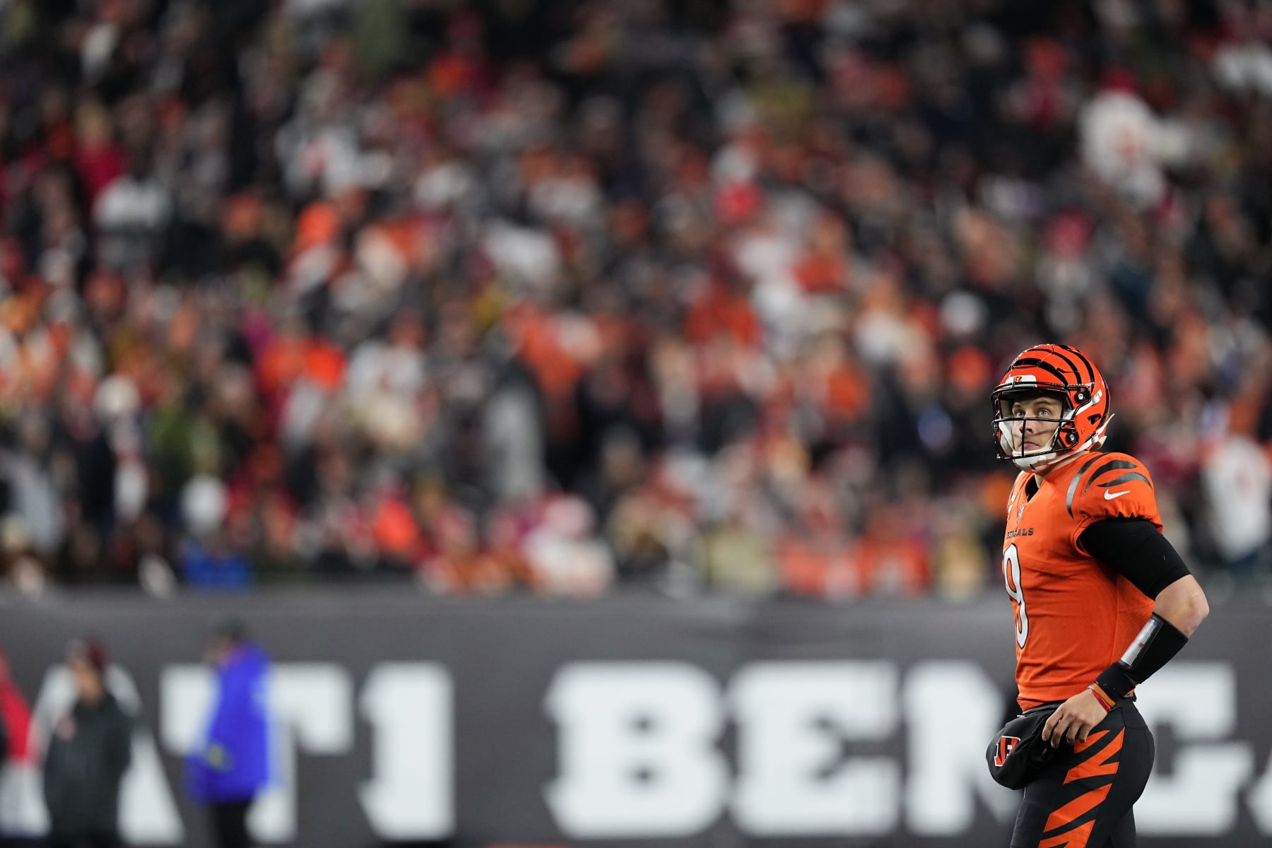 CINCINNATI, OHIO - DECEMBER 04: Joe Burrow #9 of the Cincinnati Bengals looks on in the fourth quarter against the Kansas City Chiefs at Paycor Stadium on December 04, 2022 in Cincinnati, Ohio. (Photo by Dylan Buell/Getty Images)