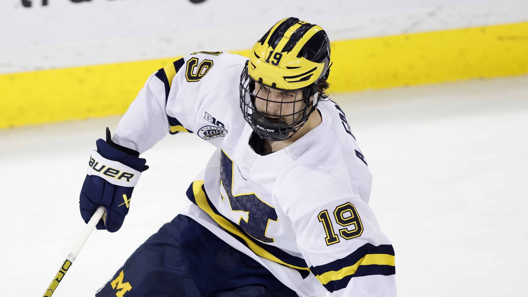 Michigan's Adam Fantilli plays during an NCAA hockey game on Friday, Nov. 25, 2022, in Ann Arbor, Mich. (AP Photo/Al Goldis)
