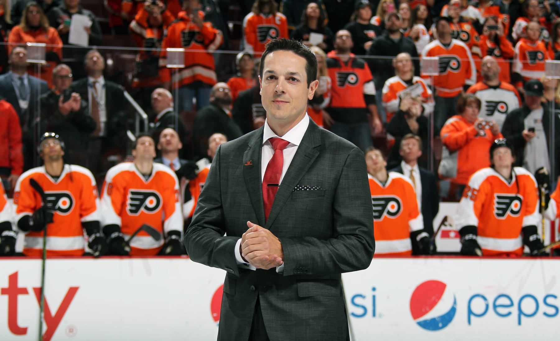 PHILADELPHIA, PA - OCTOBER 27:  Former Philadelphia Flyer and Buffalo Sabre Daniel Briere looks on during a pre-game ceremony honoring his retirement from the NHL on October 27, 2015 at the Wells Fargo Center in Philadelphia, Pennsylvania.  (Photo by Len Redkoles/NHLI via Getty Images)