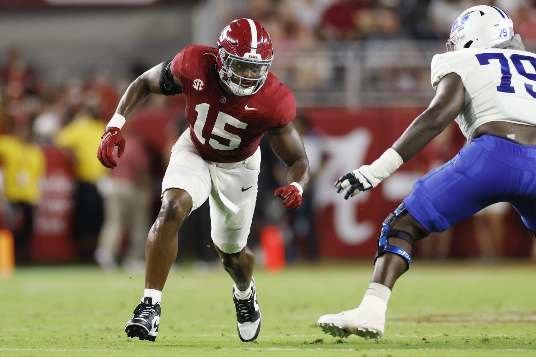 TUSCALOOSA, AL - SEPTEMBER 02: Alabama Crimson Tide linebacker Dallas Turner (15) rushes on defense during a college football game against the Middle Tennessee Blue Raiders on September 02, 2023 at Bryant-Denny Stadium in Tuscaloosa, Alabama. (Photo by Joe Robbins/Icon Sportswire via Getty Images)