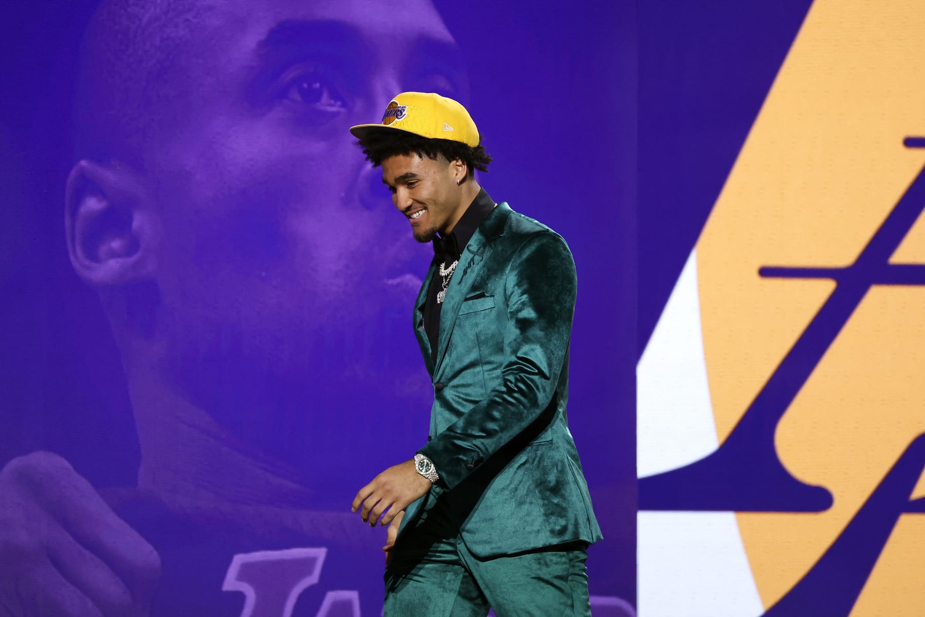 NEW YORK, NEW YORK - JUNE 22: Jalen Hood-Schifino celebrates after being drafted 17th overall pick by the Los Angeles Lakers during the first round of the 2023 NBA Draft at Barclays Center on June 22, 2023 in the Brooklyn borough of New York City. NOTE TO USER: User expressly acknowledges and agrees that, by downloading and or using this photograph, User is consenting to the terms and conditions of the Getty Images License Agreement. (Photo by Sarah Stier/Getty Images)
