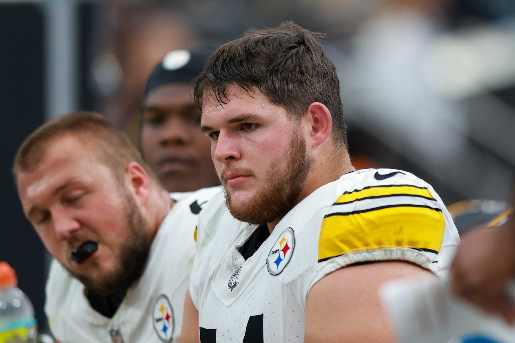 LAS VEGAS, NV - OCTOBER 13: Pittsburgh Steelers center Zach Frazier (54) looks at his coach during a NFL game between the Pittsburgh Steelers a d the Las Vegas Raiders on October 13, 2024, at Allegiant Stadium in Las Vegas, NV. (Photo by Jordon Kelly/Icon Sportswire via Getty Images)