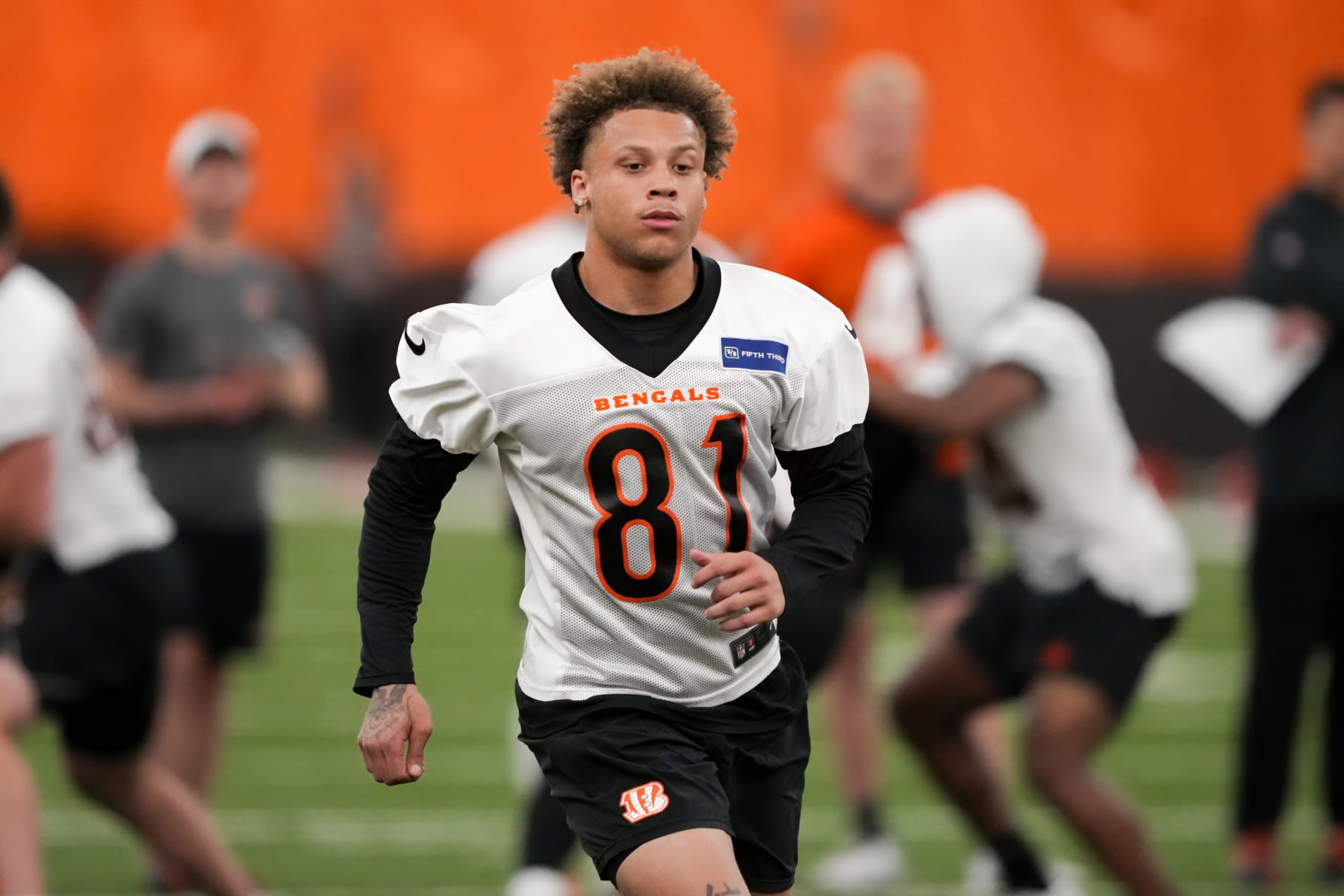 CINCINNATI, OHIO - JUNE 12: Jermaine Burton #81 of the Cincinnati Bengals participates in a drill during mandatory minicamp at the IEL Indoor Facility on June 12, 2024 in Cincinnati, Ohio. (Photo by Dylan Buell/Getty Images)