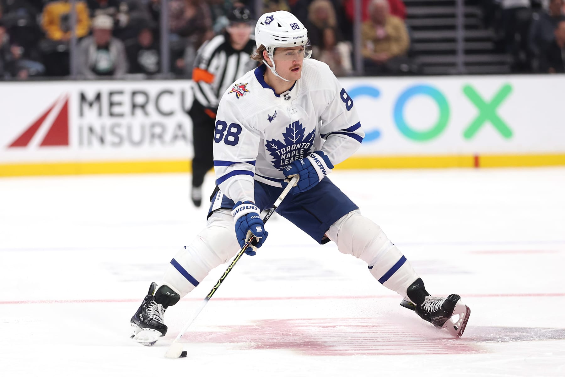 ANAHEIM, CALIFORNIA - JANUARY 03: William Nylander #88 of the Toronto Maple Leafs controls the puck during the third period of a game against the Anaheim Ducks at Honda Center on January 03, 2024 in Anaheim, California. (Photo by Sean M. Haffey/Getty Images)