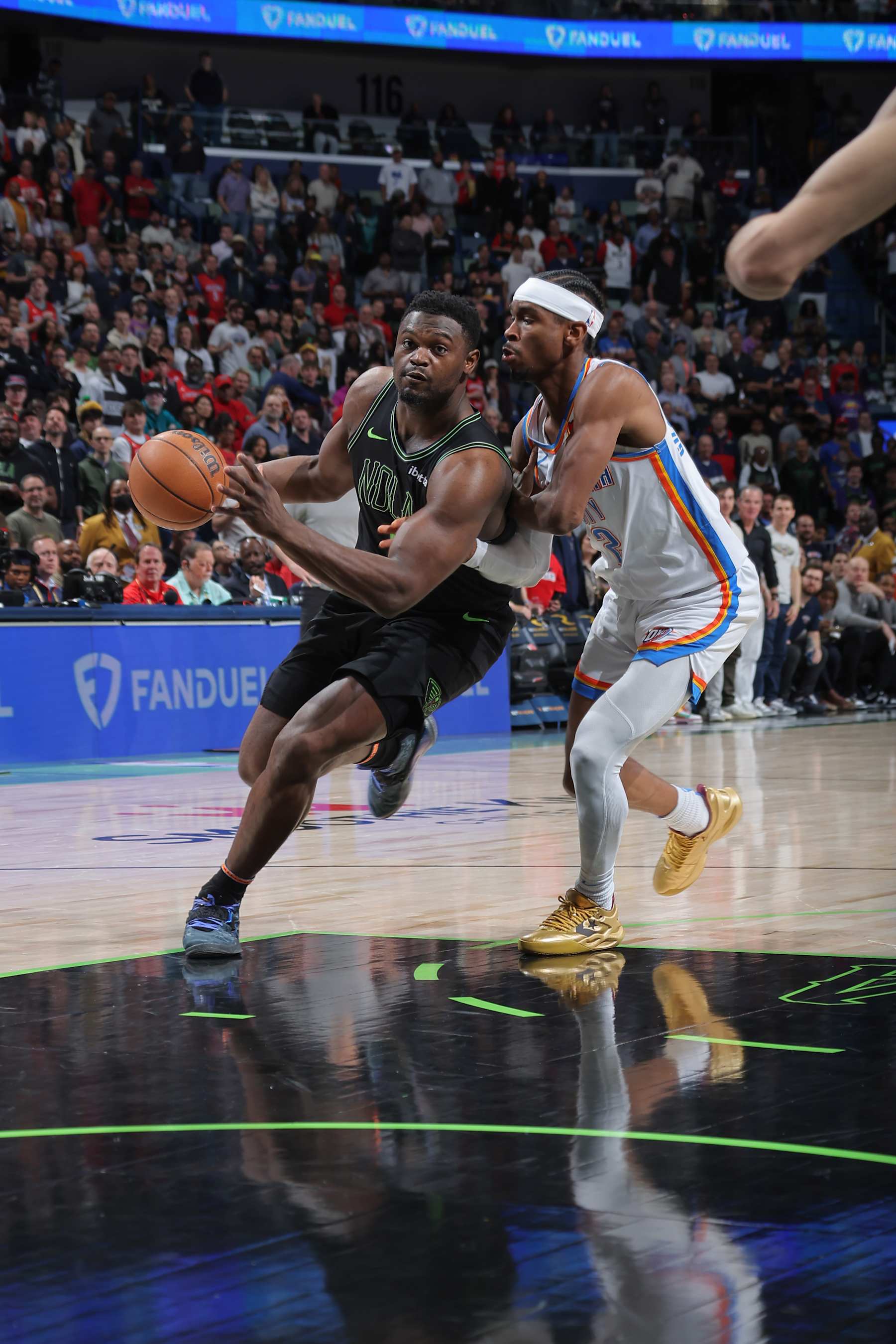 NEW ORLEANS, LA - MARCH 26: Zion Williamson #1 of the New Orleans Pelicans goes to the basket during the game on March 26, 2024 at the Smoothie King Center in New Orleans, Louisiana. NOTE TO USER: User expressly acknowledges and agrees that, by downloading and or using this Photograph, user is consenting to the terms and conditions of the Getty Images License Agreement. Mandatory Copyright Notice: Copyright 2024 NBAE (Photo by Jonathan Bachman/NBAE via Getty Images)