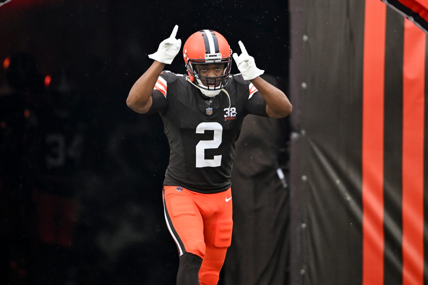 CLEVELAND, OHIO - DECEMBER 17: Amari Cooper #2 of the Cleveland Browns is introduced prior to a game against the Chicago Bears at Cleveland Browns Stadium on December 17, 2023 in Cleveland, Ohio. (Photo by Nick Cammett/Diamond Images via Getty Images) CLEVELAND, OHIO - DECEMBER 17: Amari Cooper #2 of the Cleveland Browns is introduced prior to a game against the Chicago Bears at Cleveland Browns Stadium on December 17, 2023 in Cleveland, Ohio. (Photo by Nick Cammett/Diamond Images via Getty Images)