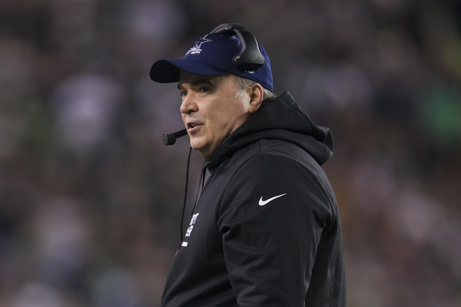 PHILADELPHIA, PA - OCTOBER 16: Head coach Mike McCarthy of the Dallas Cowboys looks on against the Philadelphia Eagles at Lincoln Financial Field on October 16, 2022 in Philadelphia, Pennsylvania. (Photo by Mitchell Leff/Getty Images)
