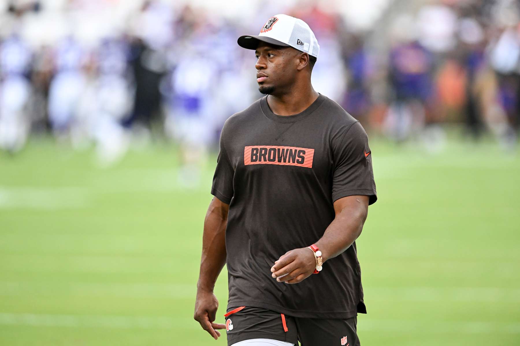 CLEVELAND, OHIO - AUGUST 17: Nick Chubb #24 of the Cleveland Browns looks on prior to a preseason game against the Minnesota Vikings at Cleveland Browns Stadium on August 17, 2024 in Cleveland, Ohio. (Photo by Nick Cammett/Getty Images)