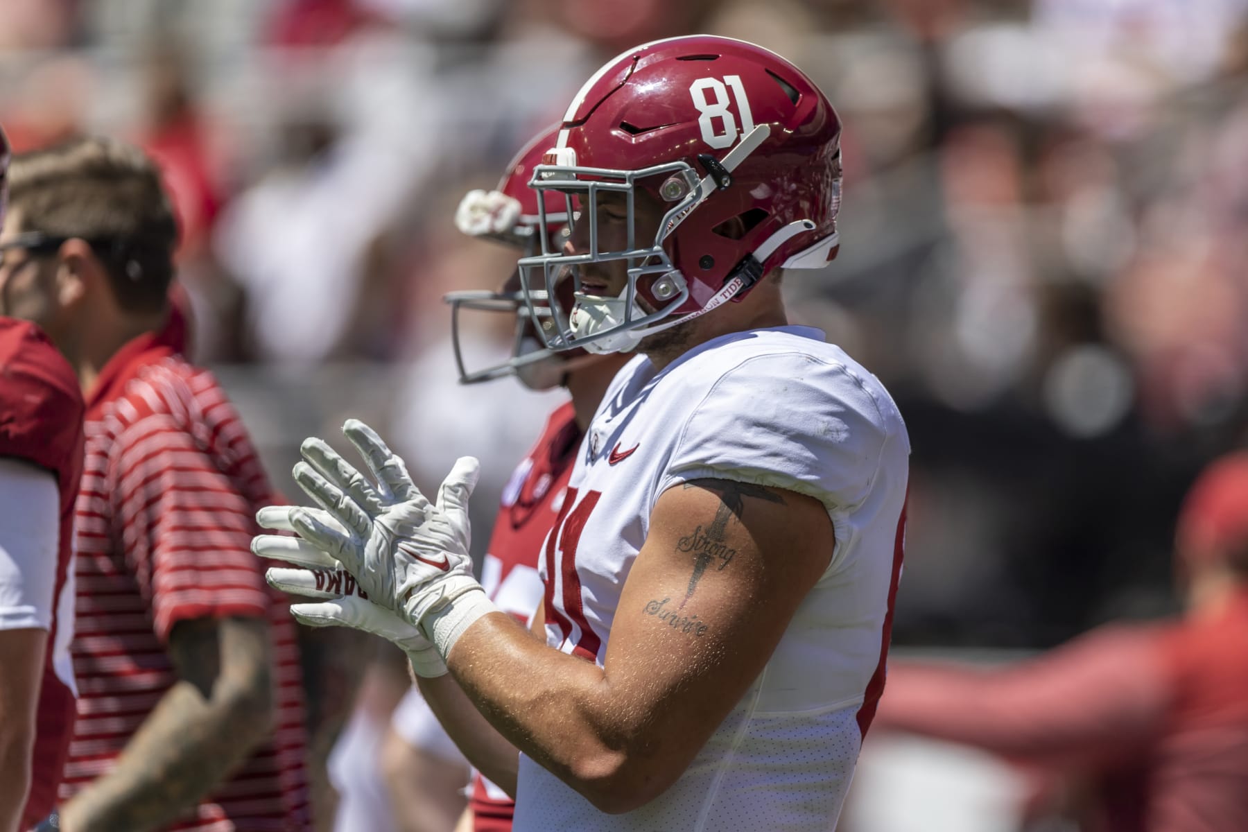 Alabama tight end CJ Dippre