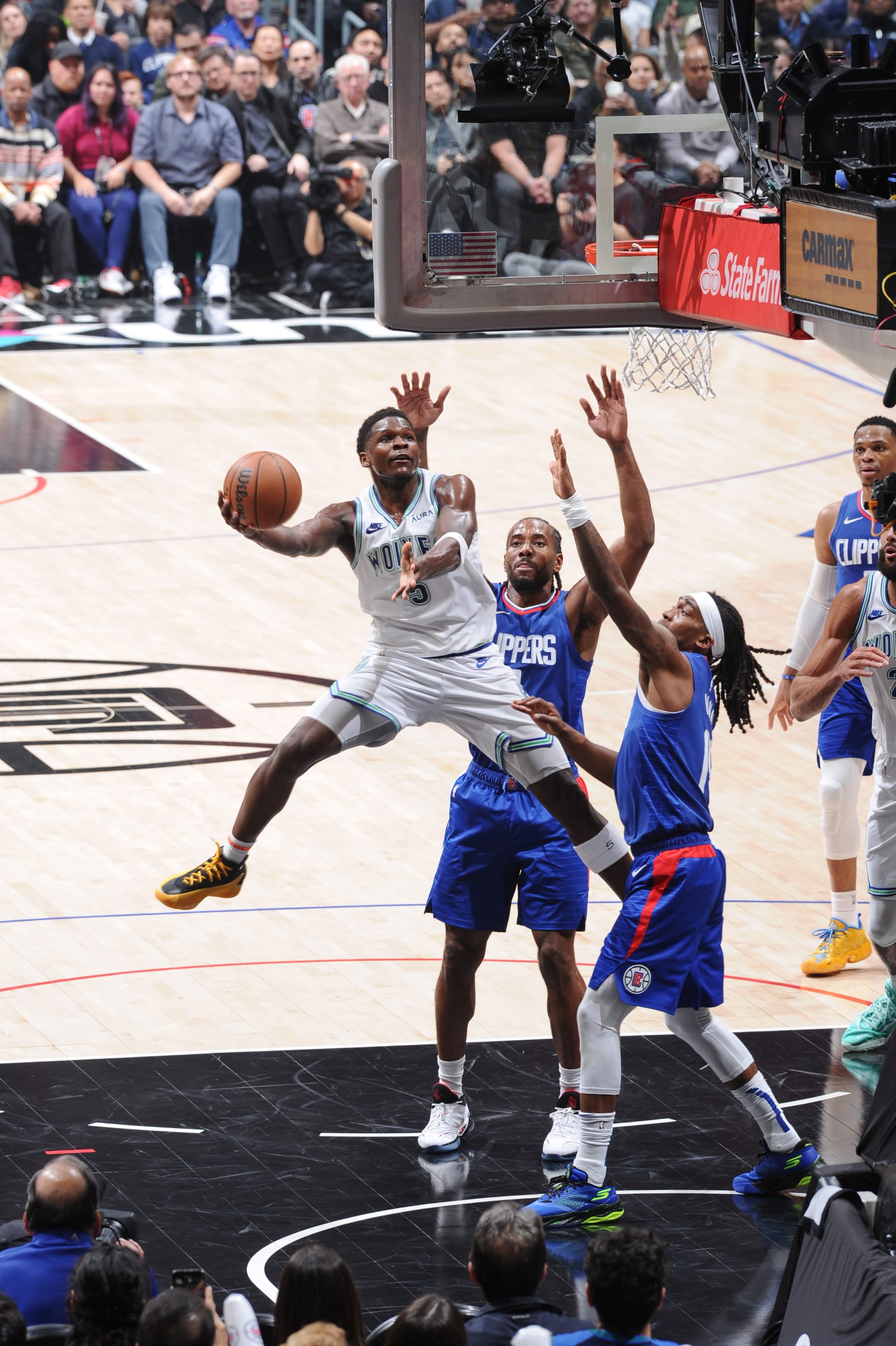 LOS ANGELES, CA - FEBRUARY 12:  Anthony Edwards #5 of the Minnesota Timberwolves goes to the basket during the game on February 12, 2024 at Crypto.Com Arena in Los Angeles, California. NOTE TO USER: User expressly acknowledges and agrees that, by downloading and/or using this Photograph, user is consenting to the terms and conditions of the Getty Images License Agreement. Mandatory Copyright Notice: Copyright 2024 NBAE (Photo by Adam Pantozzi/NBAE via Getty Images)