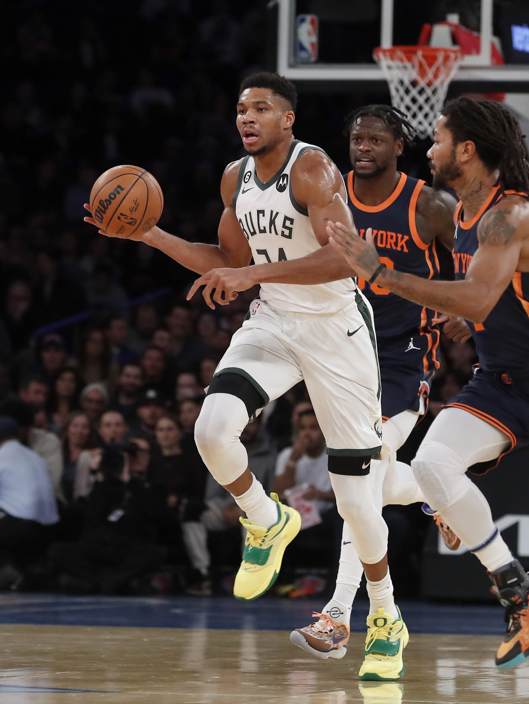 NEW YORK, NEW YORK - NOVEMBER 30: (NEW YORK DAILIES OUT)  Giannis Antetokounmpo #34 of the Milwaukee Bucks in action against the New York Knicks at Madison Square Garden on November 30, 2022 in New York City. The Bucks defeated the Knicks 109-103. NOTE TO USER: User expressly acknowledges and agrees that, by downloading and or using this photograph, User is consenting to the terms and conditions of the Getty Images License Agreement. (Photo by Jim McIsaac/Getty Images)