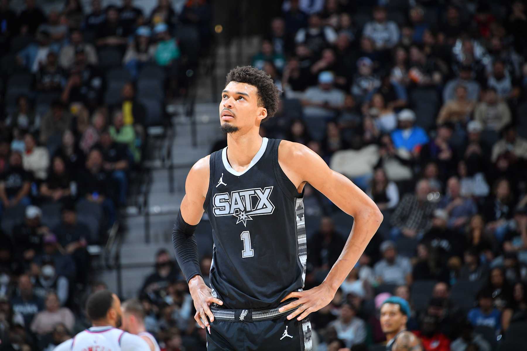 SAN ANTONIO, TX - JANUARY 29: Victor Wembanyama #1 of the San Antonio Spurs looks on during the game against the LA Clippers on January 29, 2025 at the Frost Bank Center in San Antonio, Texas. NOTE TO USER: User expressly acknowledges and agrees that, by downloading and or using this photograph, user is consenting to the terms and conditions of the Getty Images License Agreement. Mandatory Copyright Notice: Copyright 2025 NBAE (Photos by Michael Gonzales/NBAE via Getty Images)