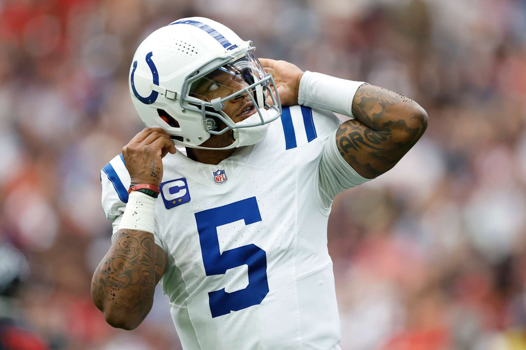 HOUSTON, TEXAS - OCTOBER 27: Anthony Richardson #5 of the Indianapolis Colts reacts during the first quarter against the Houston Texans at NRG Stadium on October 27, 2024 in Houston, Texas. (Photo by Tim Warner/Getty Images)