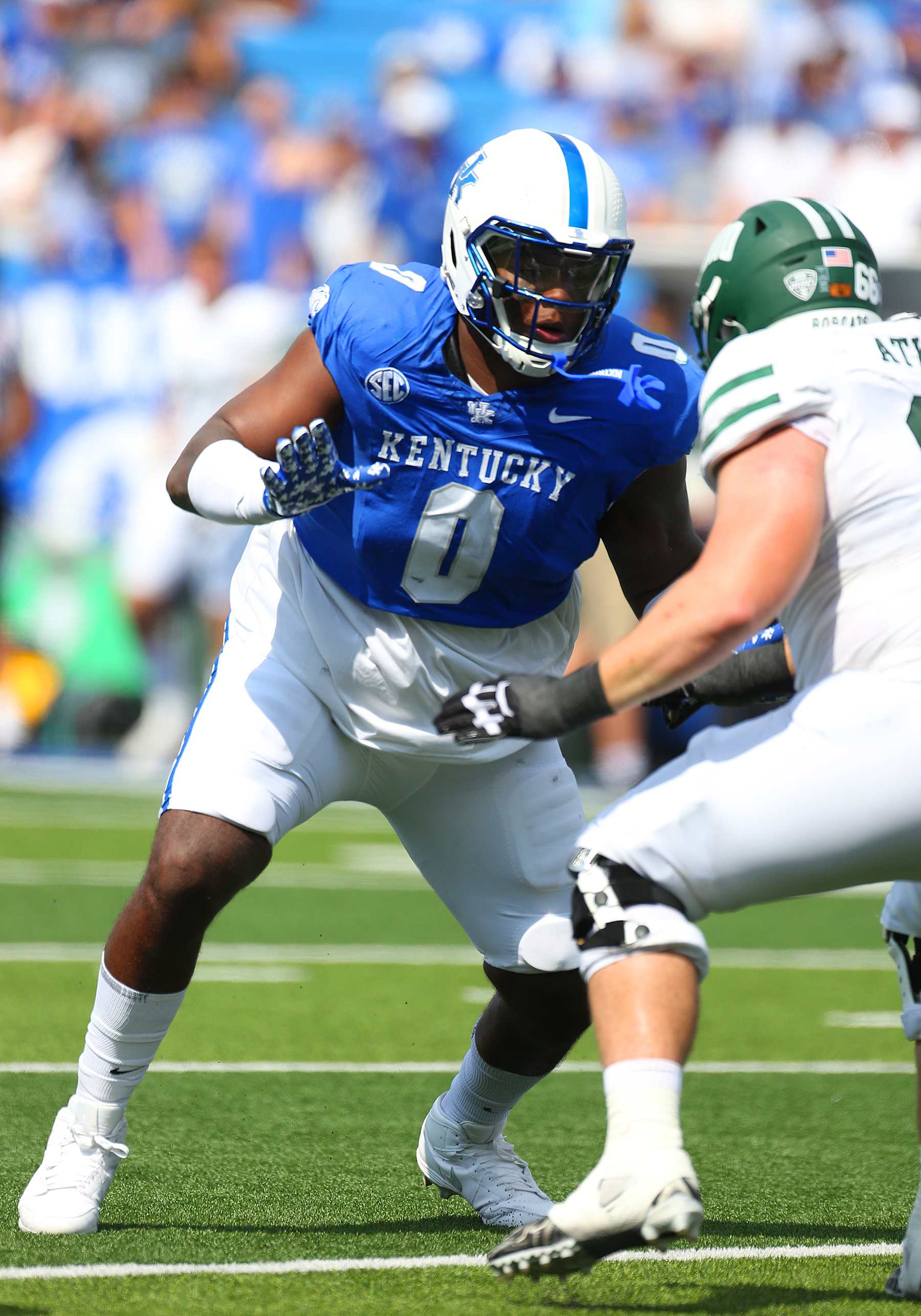 LEXINGTON, KY - SEPTEMBER 21: Kentucky Wildcats defensive tackle Deone Walker (0) in a game between the Kentucky Wildcats and the Ohio Bobcats on September 21, 2024, at Kroger Field in Lexington, KY. (Photo by Jeff Moreland/Icon Sportswire via Getty Images)
