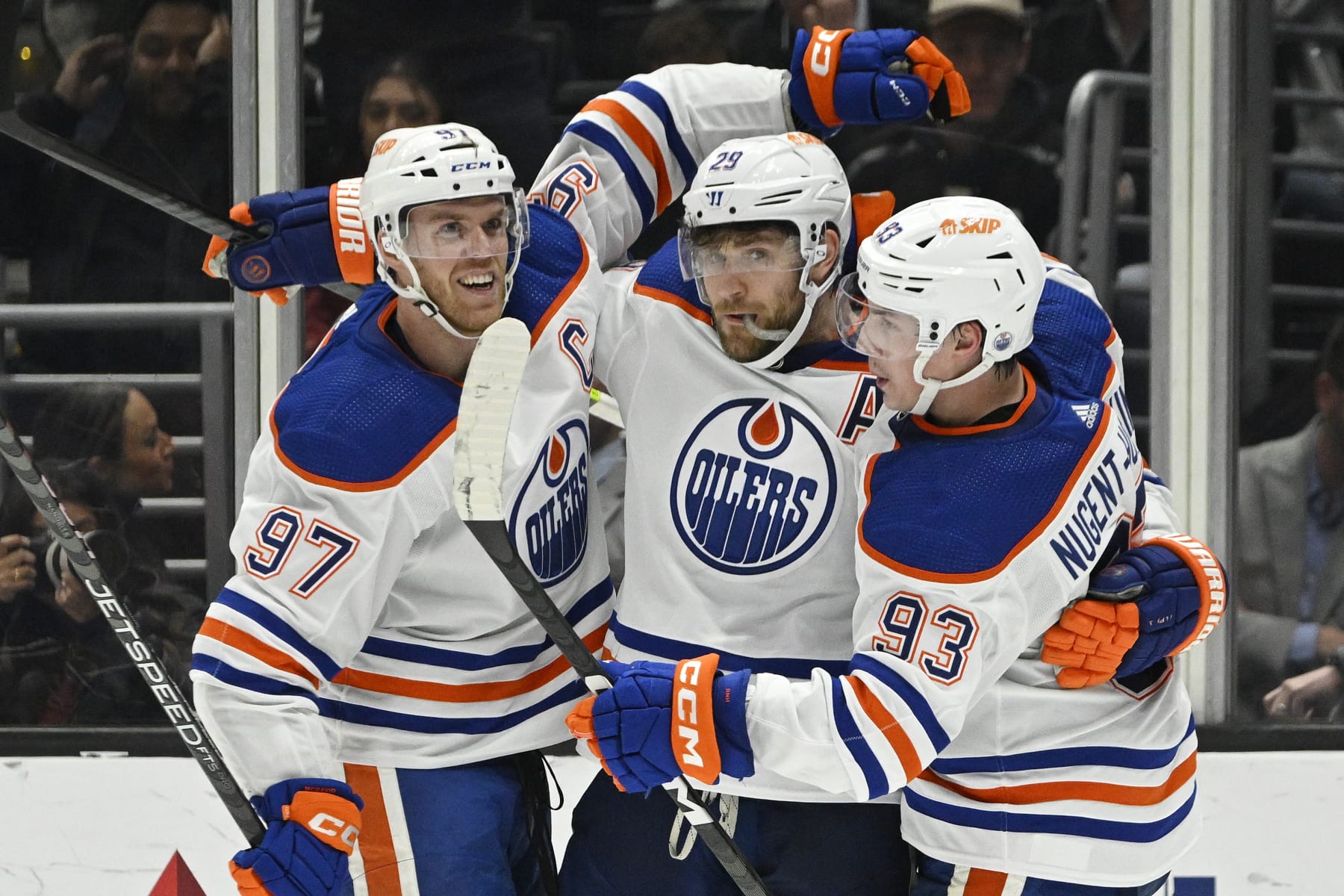 Led by Connor McDavid and Leon Draisaitl, the Edmonton Oilers have everything primed to win the Pacific Division.