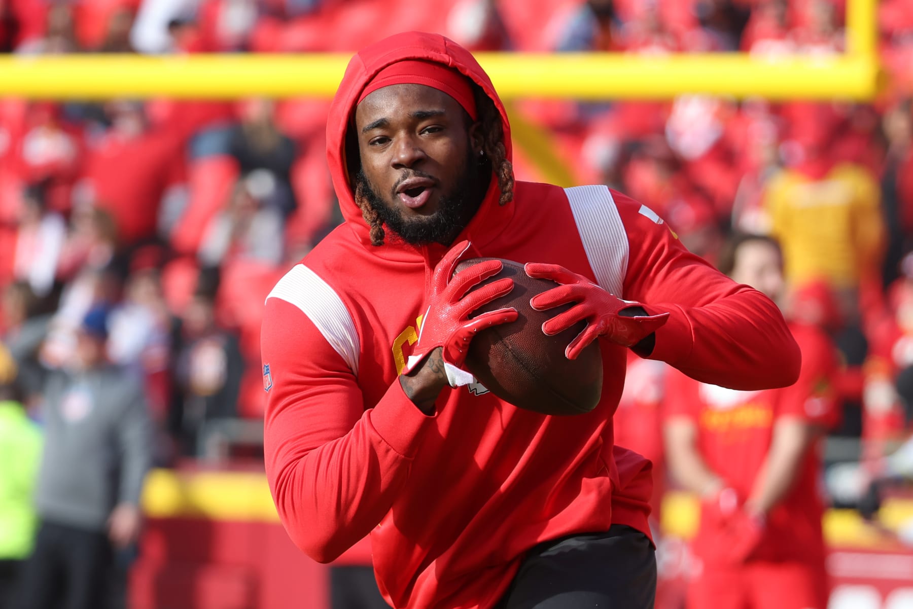 KANSAS CITY, MO - JANUARY 01: Kansas City Chiefs running back Ronald Jones (2) runs with the ball before an AFC West game between the Denver Broncos and Kansas City Chiefs on January 1, 2023 at GEHA Field at.Arrowhead Stadium in Kansas City, MO. (Photo by Scott Winters/Icon Sportswire via Getty Images)