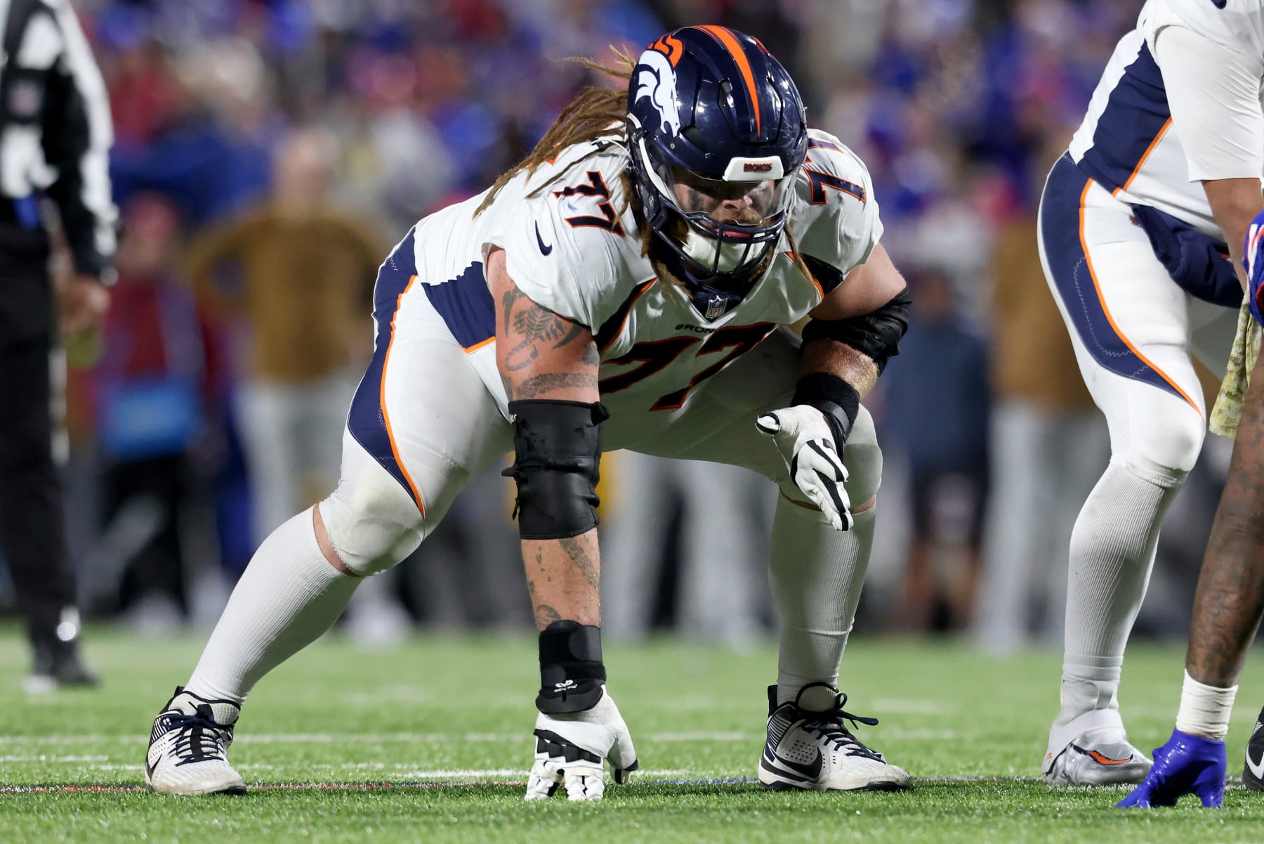 ORCHARD PARK, NEW YORK - NOVEMBER 13: Quinn Meinerz #77 of the Denver Broncos lines up during the fourth quarter against the Buffalo Bills at Highmark Stadium on November 13, 2023 in Orchard Park, New York. (Photo by Bryan Bennett/Getty Images)
