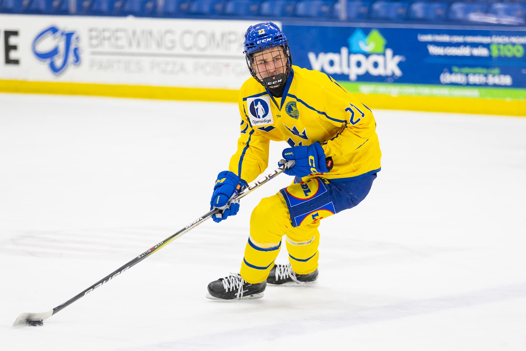 PLYMOUTH, MICHIGAN - FEBRUARY 7: Jakob Ihs-Wozniak #21 of Team Sweden skates with the puck during U18 Five Nations Tournament between Team Czechia and Team Sweden at USA Hockey Arena on February 7, 2024 in Plymouth, Michigan. (Photo by Michael Miller/ISI Photos/Getty Images)